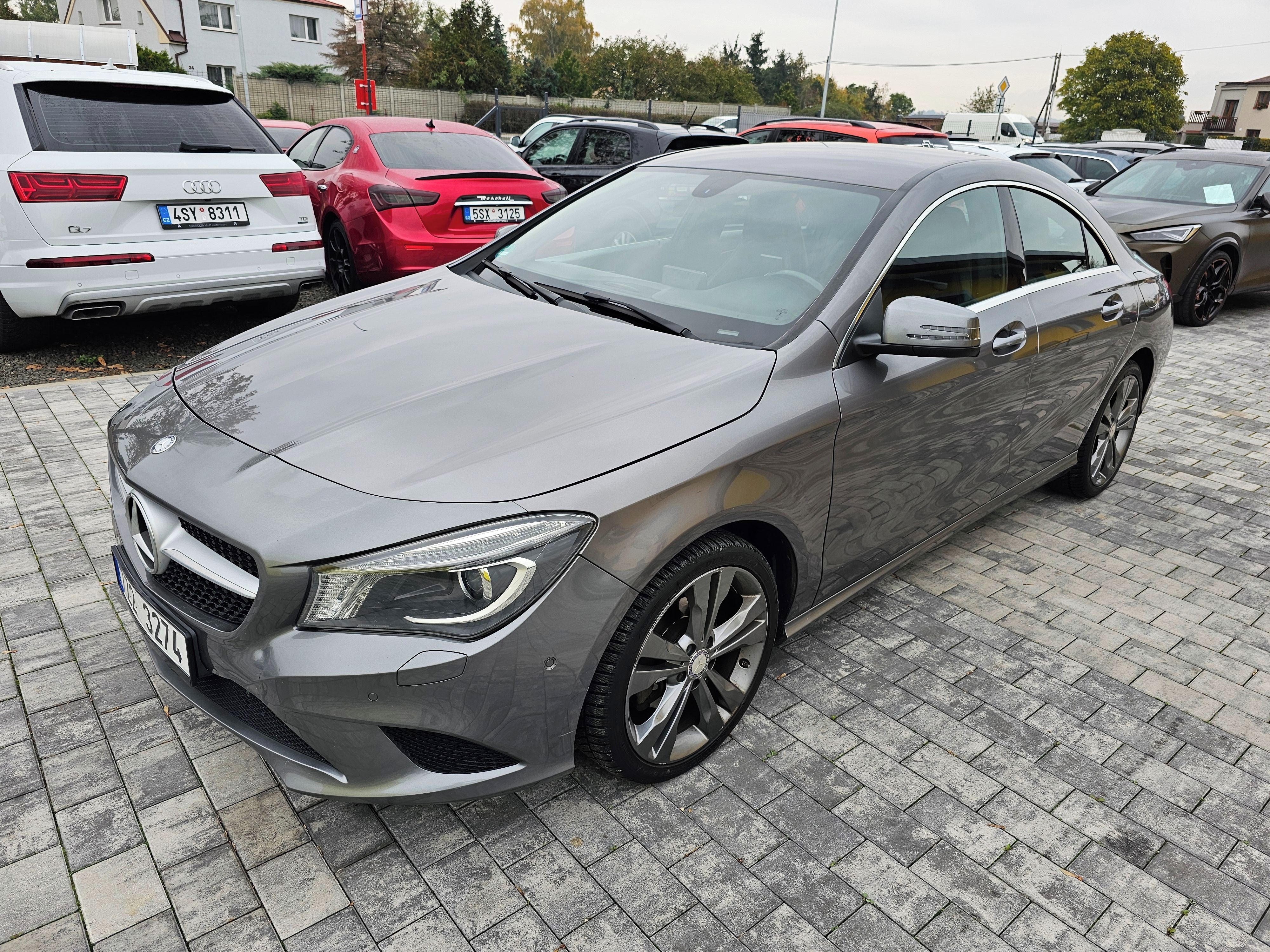 Mercedes-Benz CLA, 180 1.6 90kW