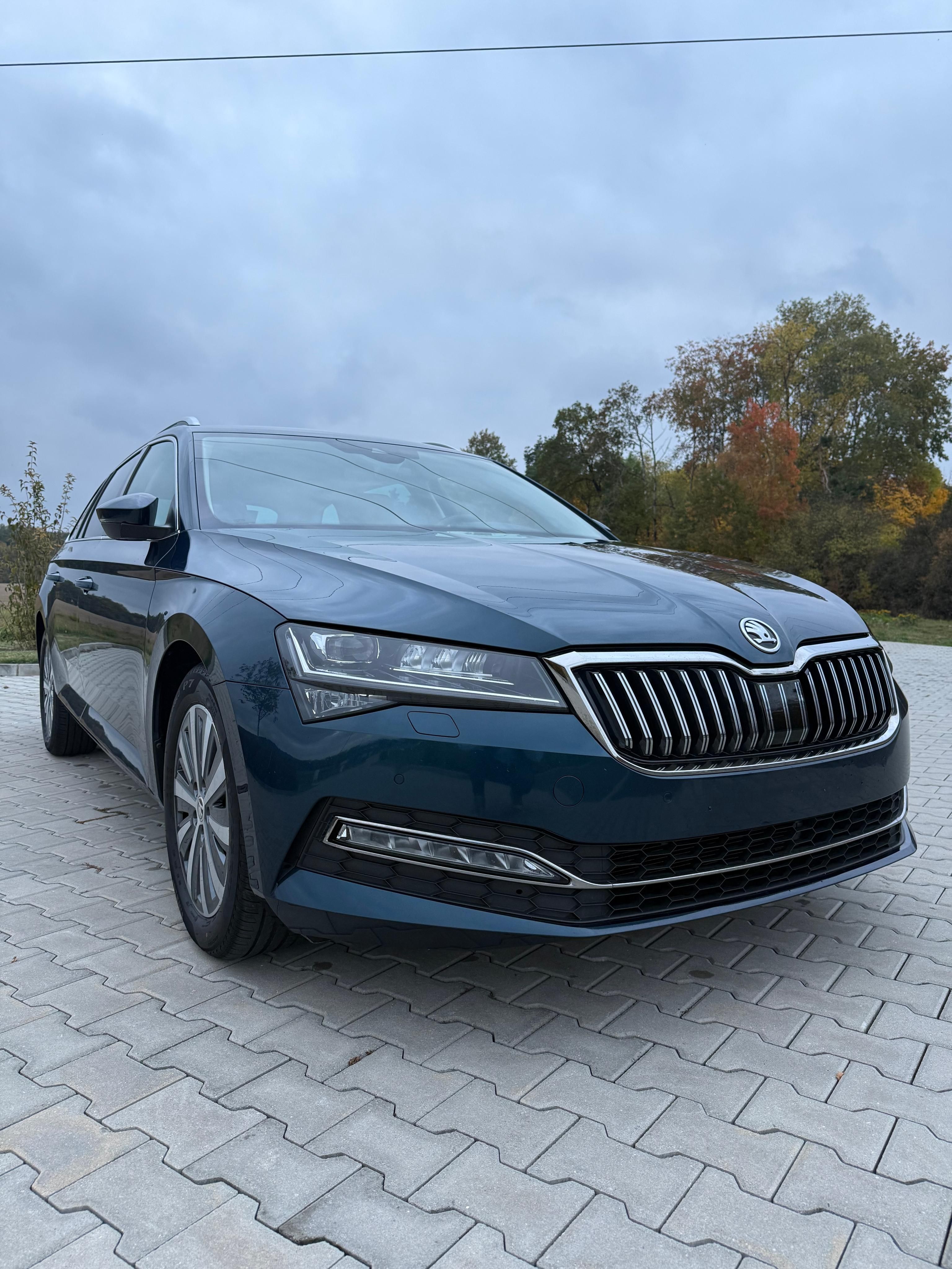 Škoda Superb, III Combi 2.0TDI 2023 MATRIX