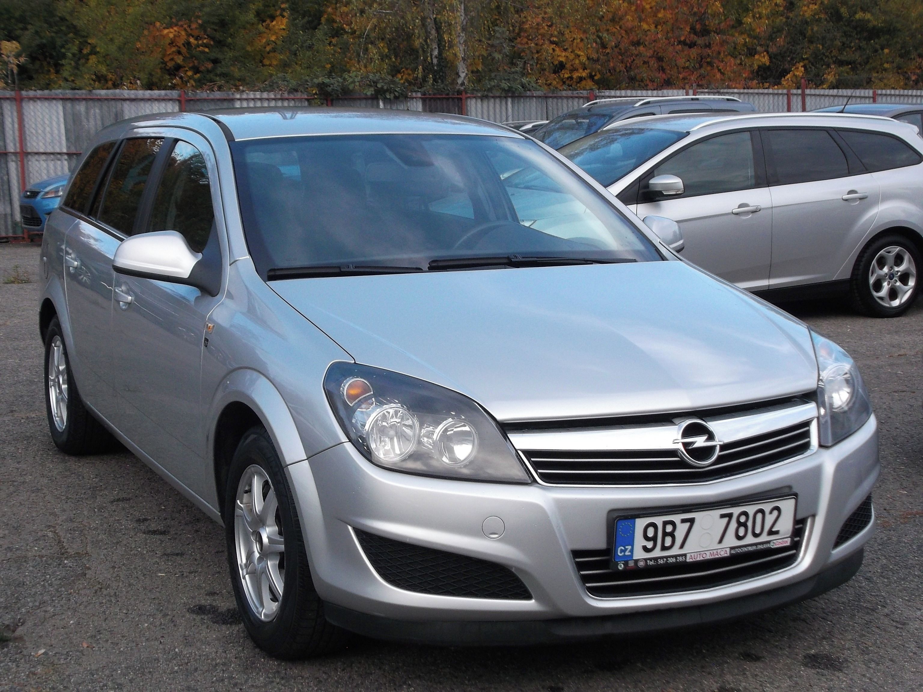 Opel Astra, 1,7 Cdti serviska,poSTK - fotka 2