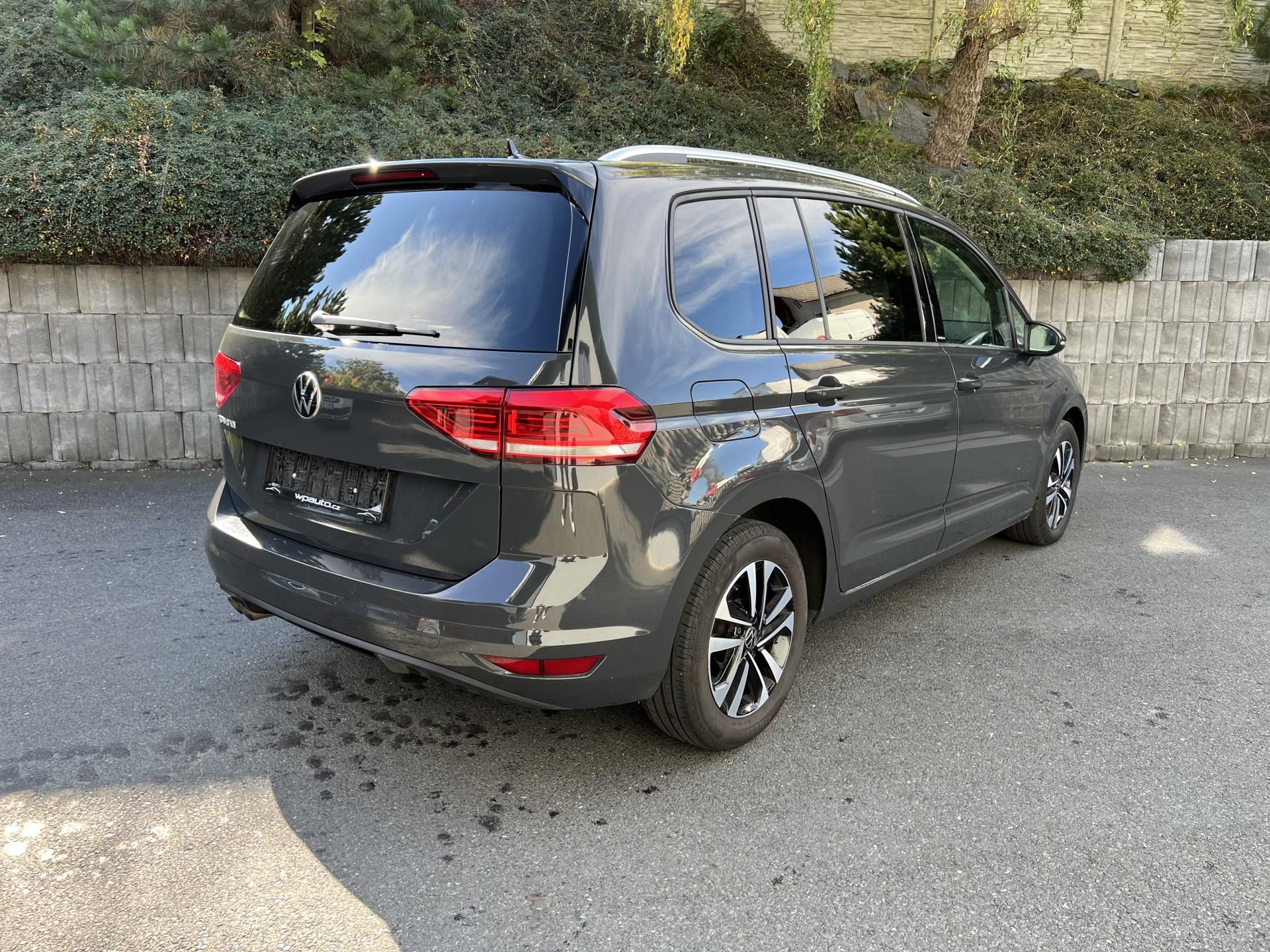 Volkswagen Touran, 2.0 TDi 110 kW UNITED LED ACC - fotka 5
