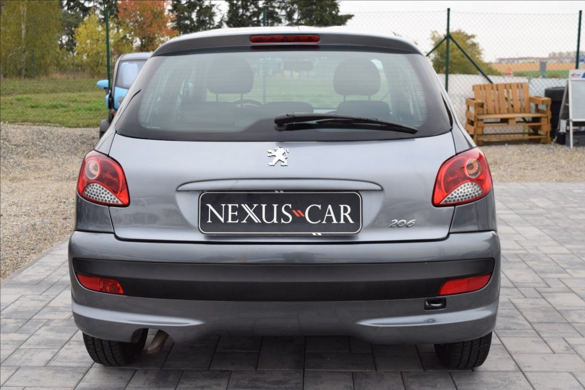 Peugeot 206, 1,4 i (TU3) 54KW SERVISKA ALU - fotka 6