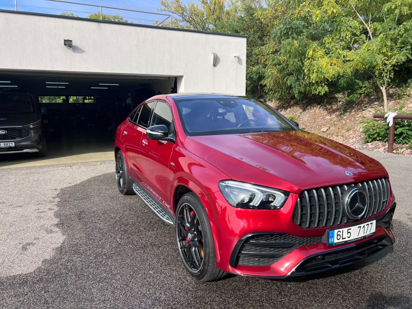 Mercedes-Benz GLE, 53AMG 4x4 stav nového - fotka 3
