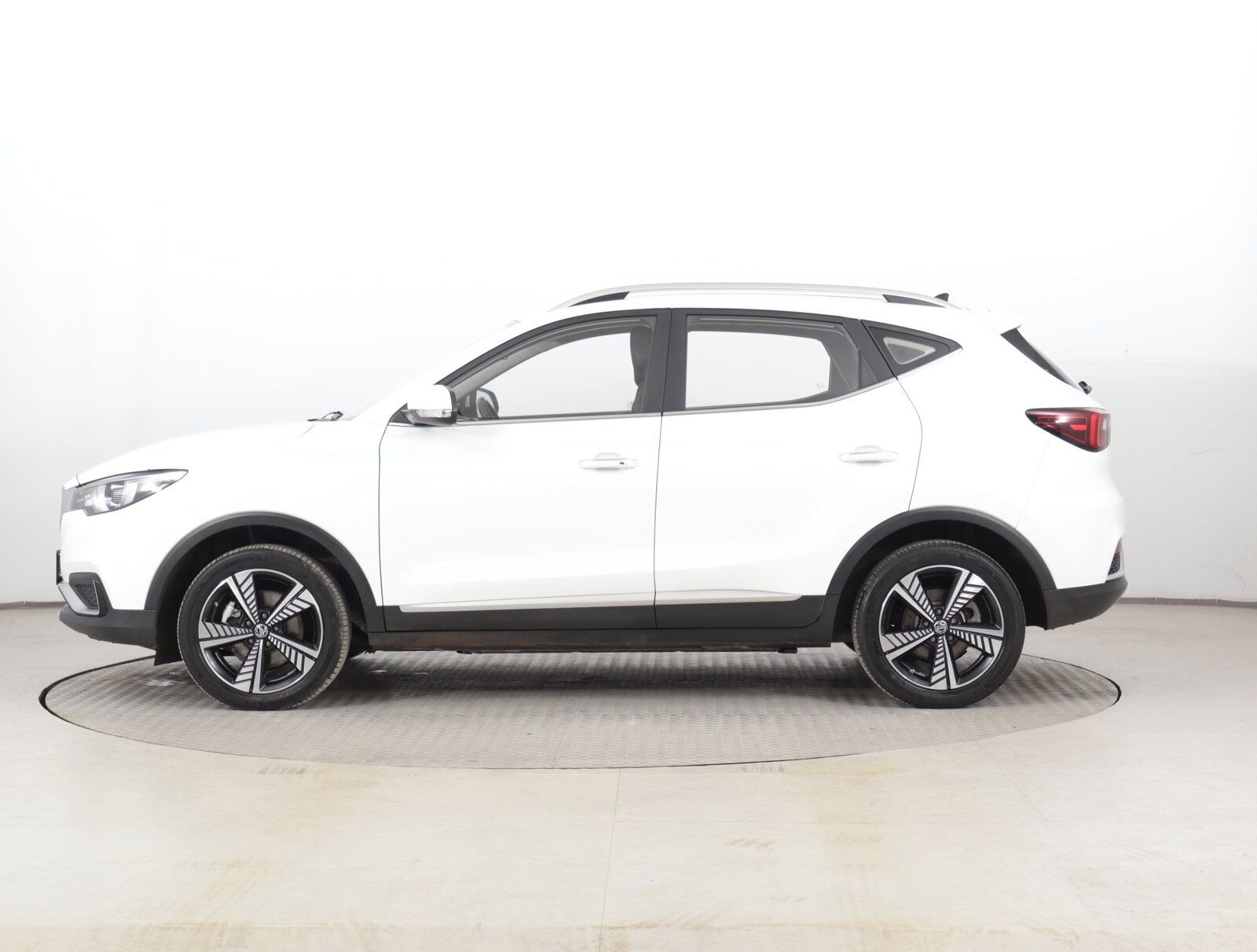 MG ZS, EV 42.5 kWh, SoH 83%, Luxury - fotka 3
