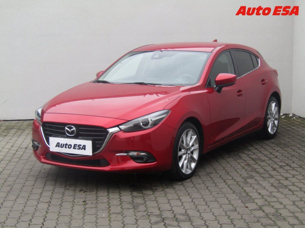 Mazda 3, 1.5i - fotka 3