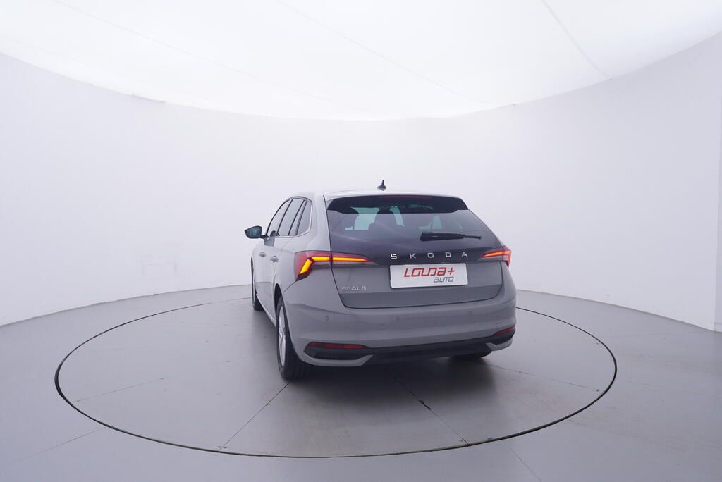 Škoda Scala, Selection 1.0 TSI 85 kW - fotka 4