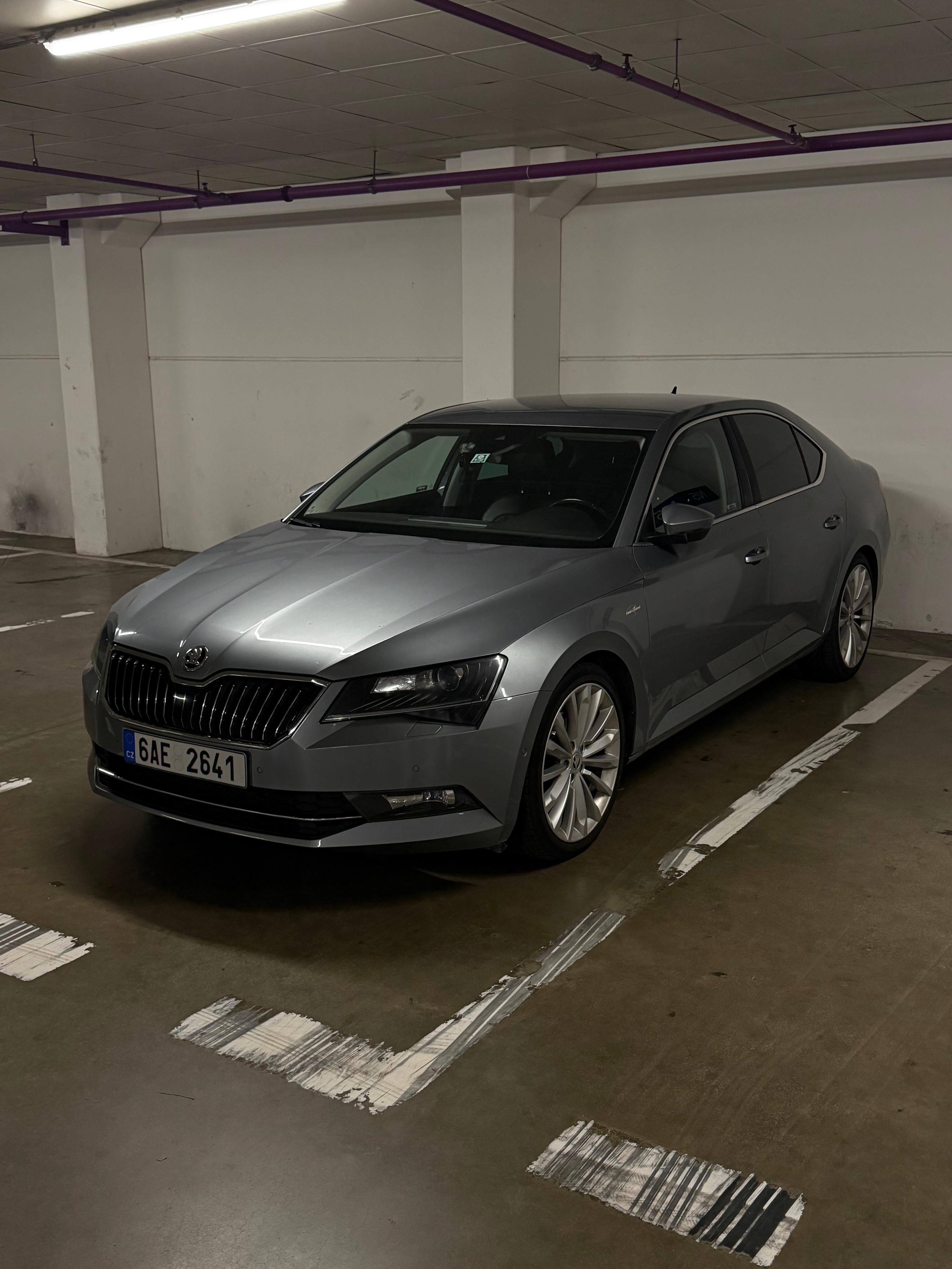 Škoda Superb, Škoda Superb L&K 2.0TDI 140KW - fotka 2