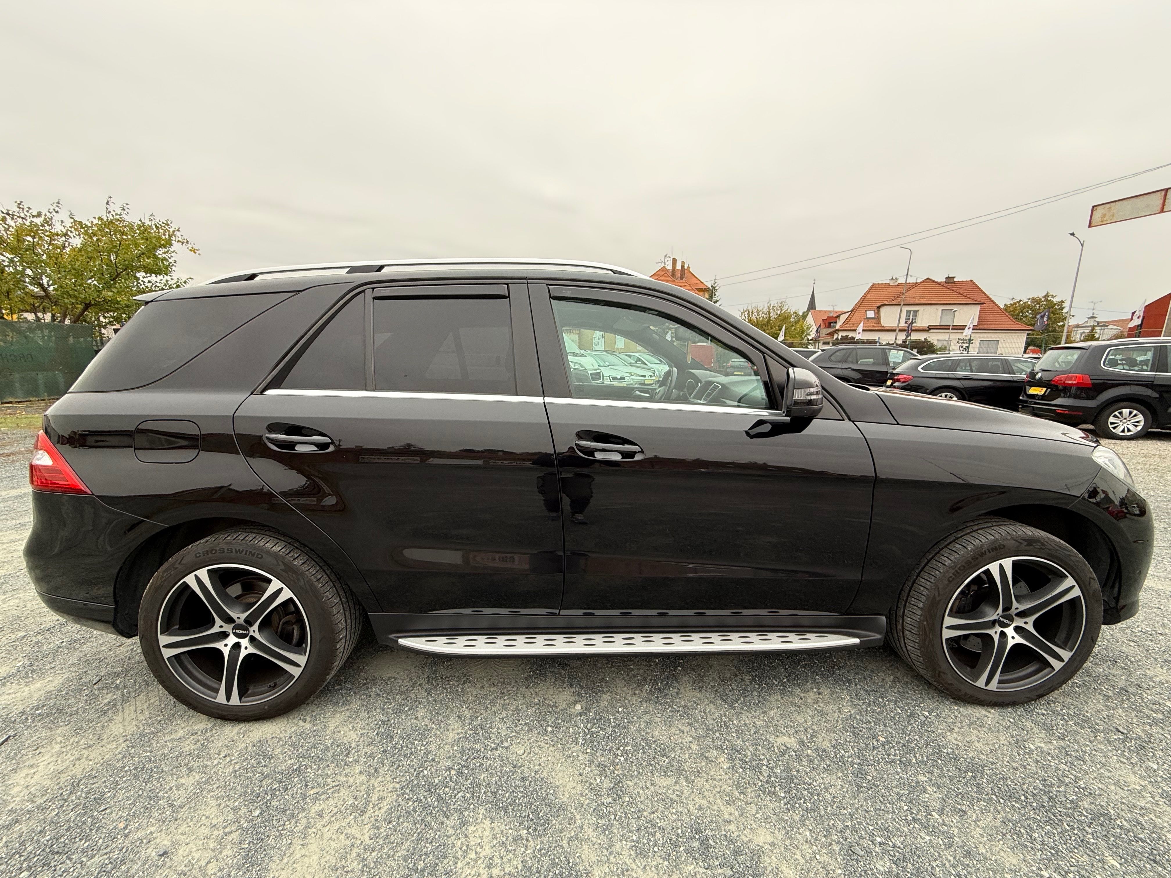 Mercedes-Benz ML, Ml 350cdi 190kw CZ TOP STAV - fotka 5