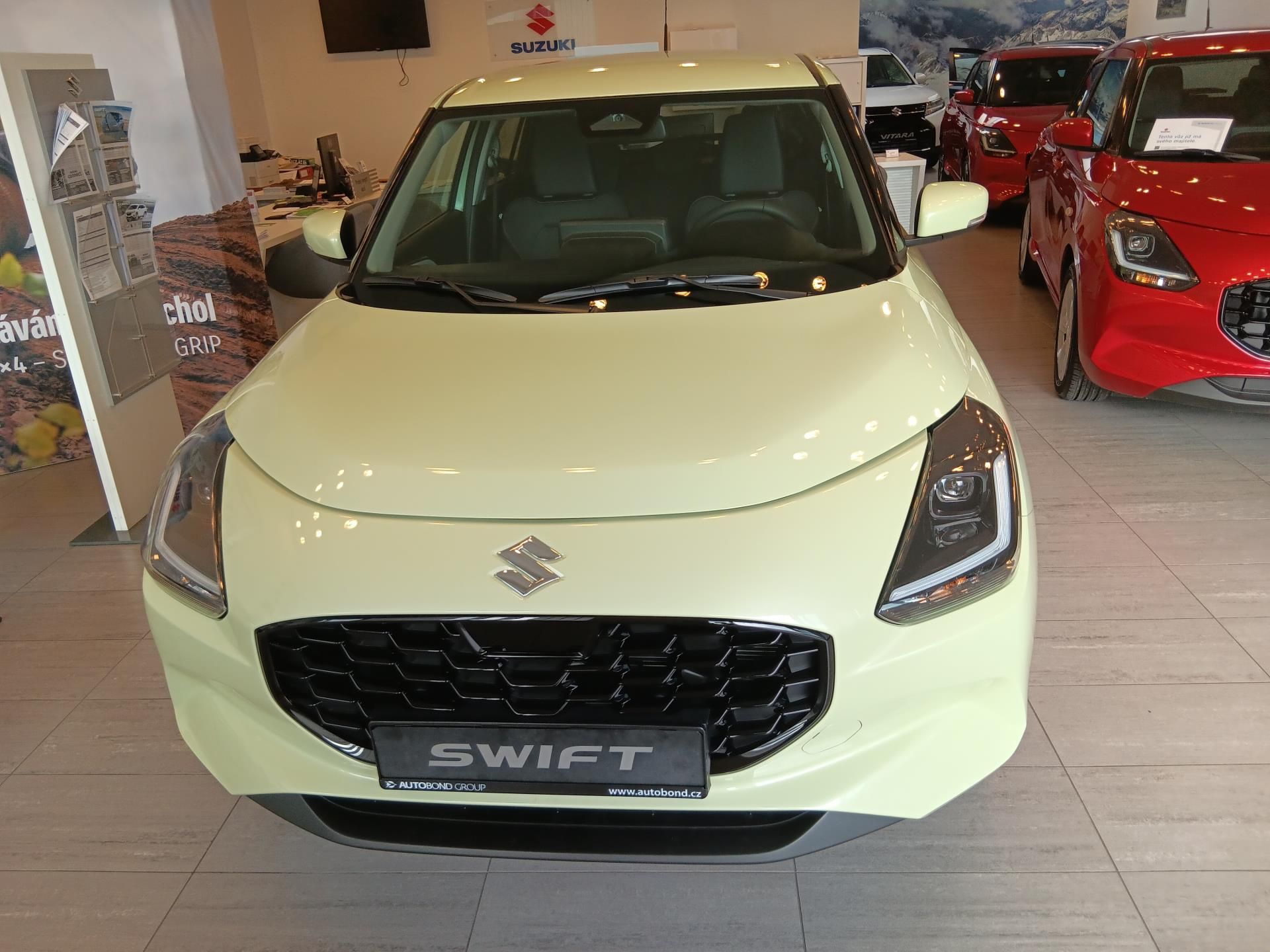 Suzuki Swift, PREMIUM 1.2 HYBRID M/T 4x4 - fotka 2