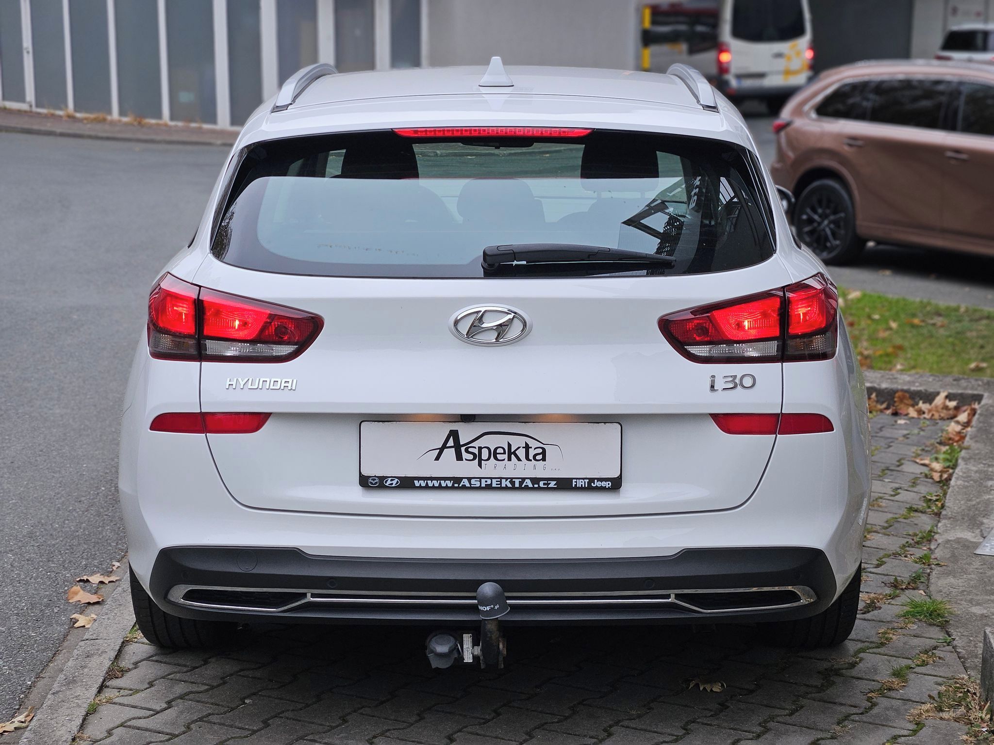 Hyundai i30, 1,5i, Comfort 16", 1.majitel - fotka 4