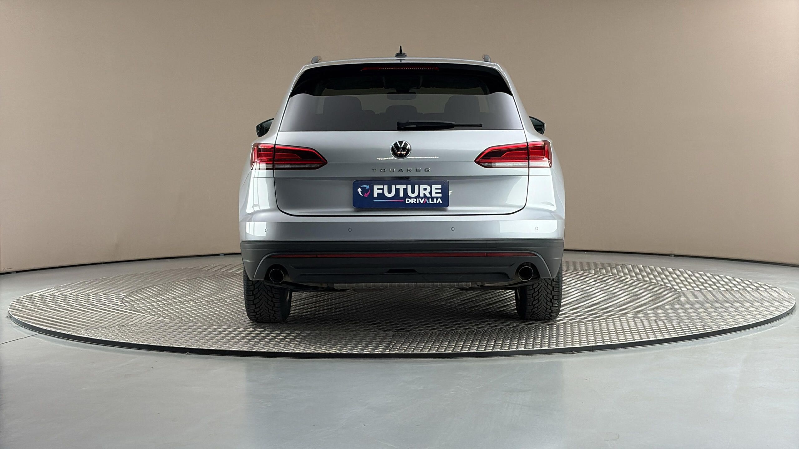 Volkswagen Touareg, 3.0 TDI Tiptronic - fotka 5