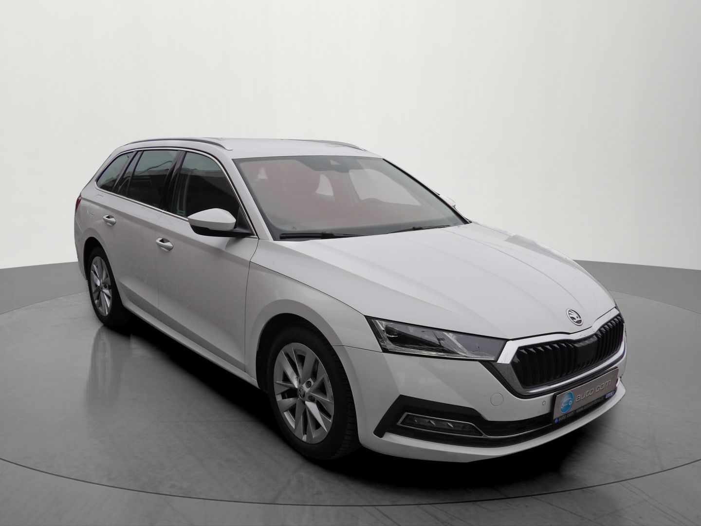 Škoda Octavia, 1.5TSI DSG Style+ Tažné ČR DPH - fotka 6