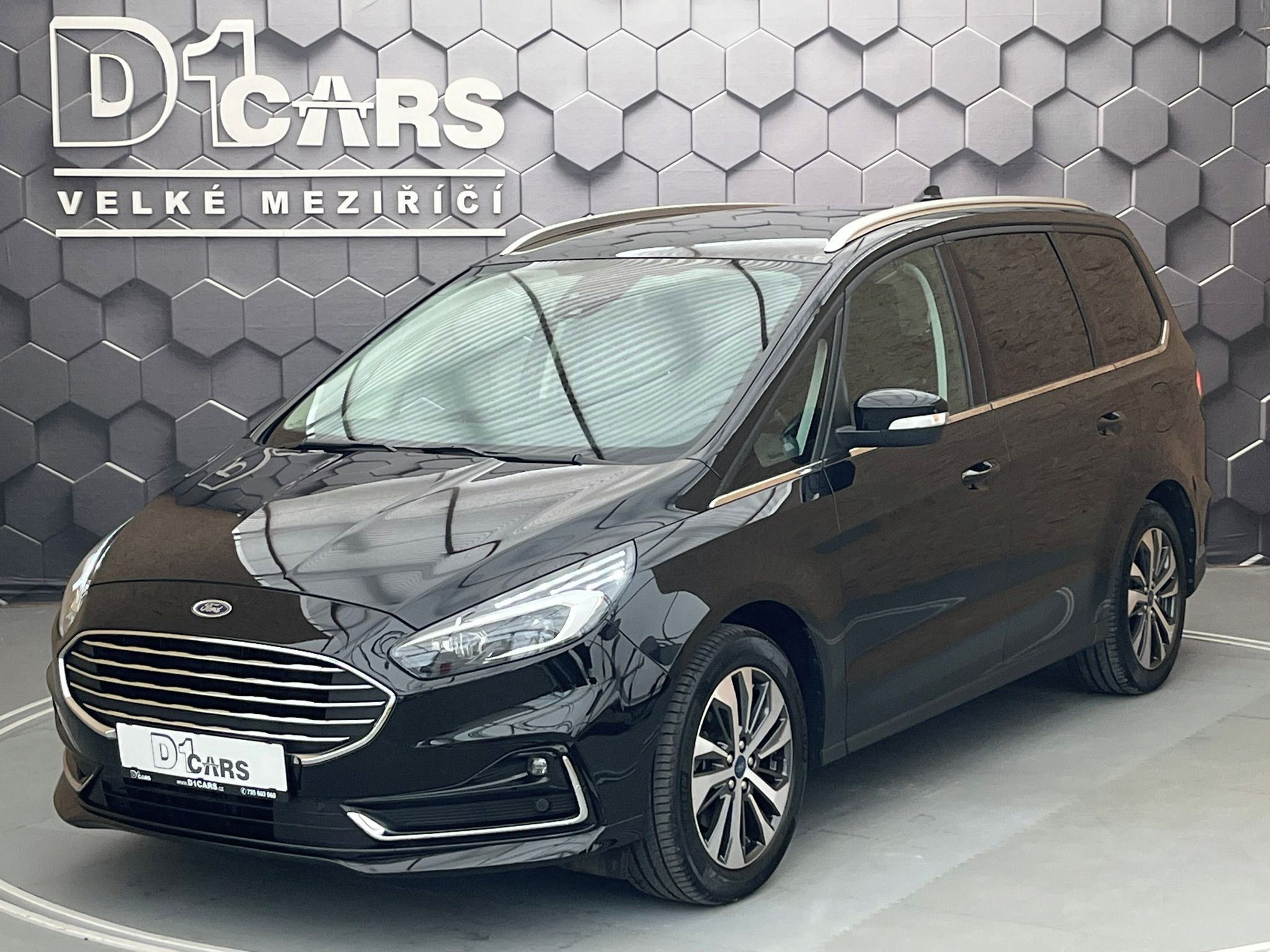 Ford Galaxy, 2.5 HEV TITANIUM LED 7míst