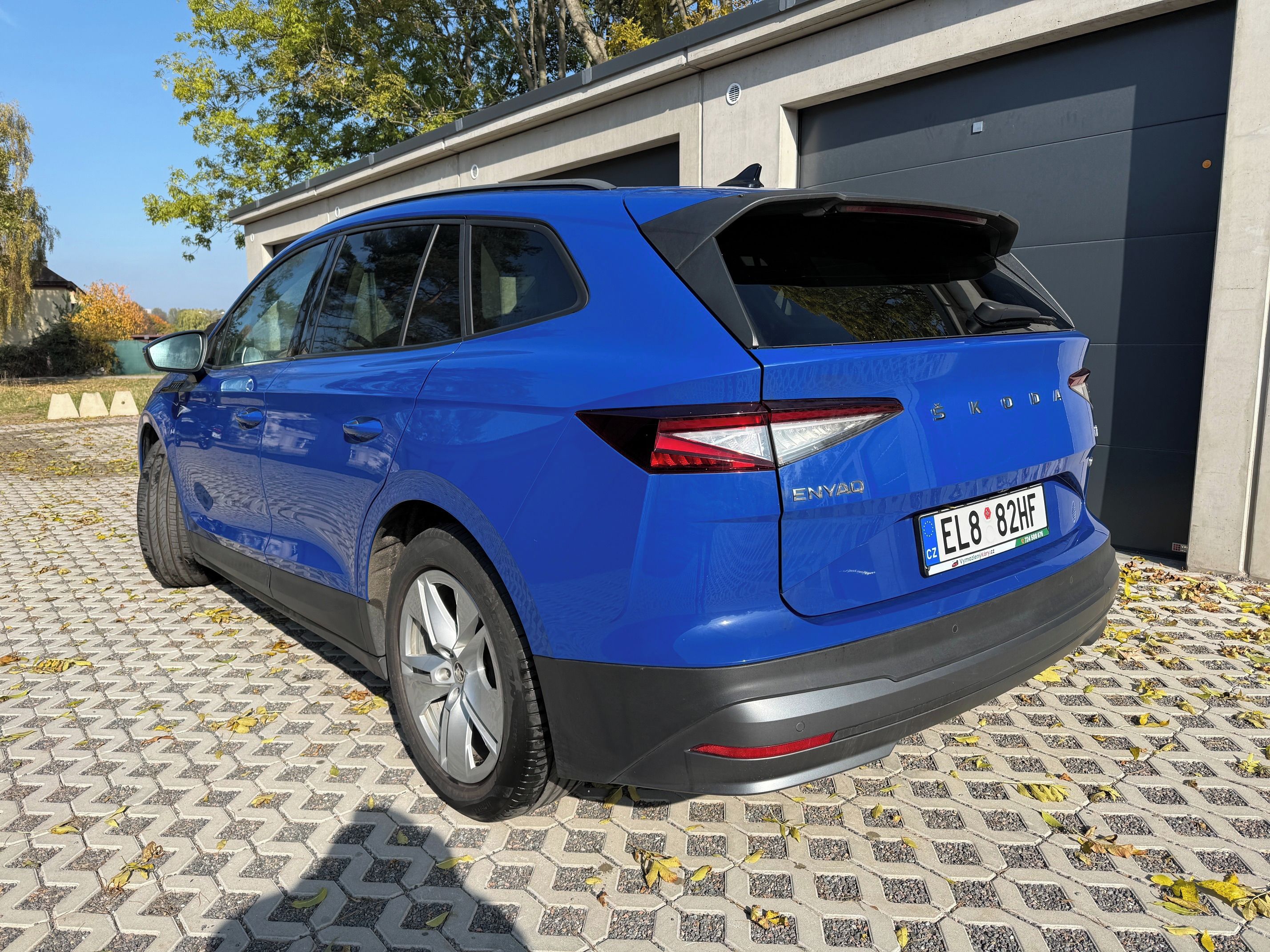 Škoda Enyaq, baterie 60, tažné, SoH 86, DPH - fotka 2