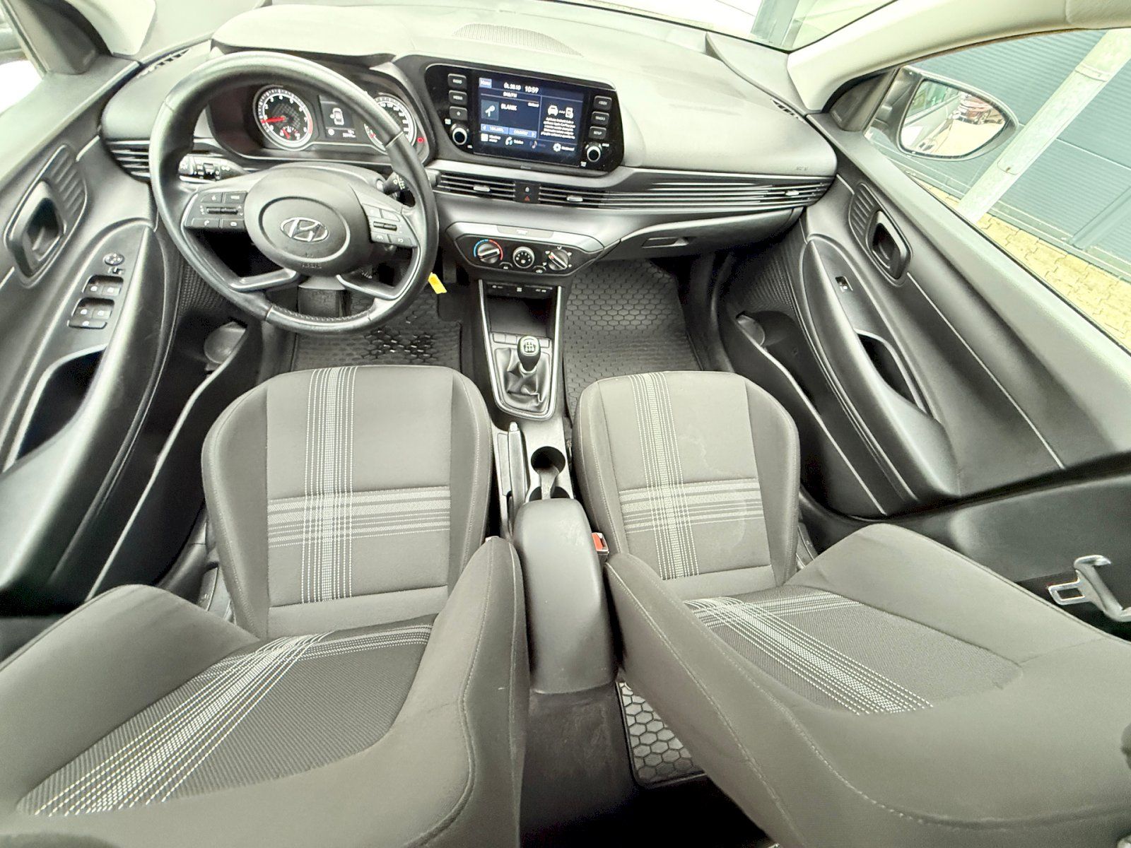 Hyundai Bayon, 1,2 62kW/84PS 1.majitel - fotka 5