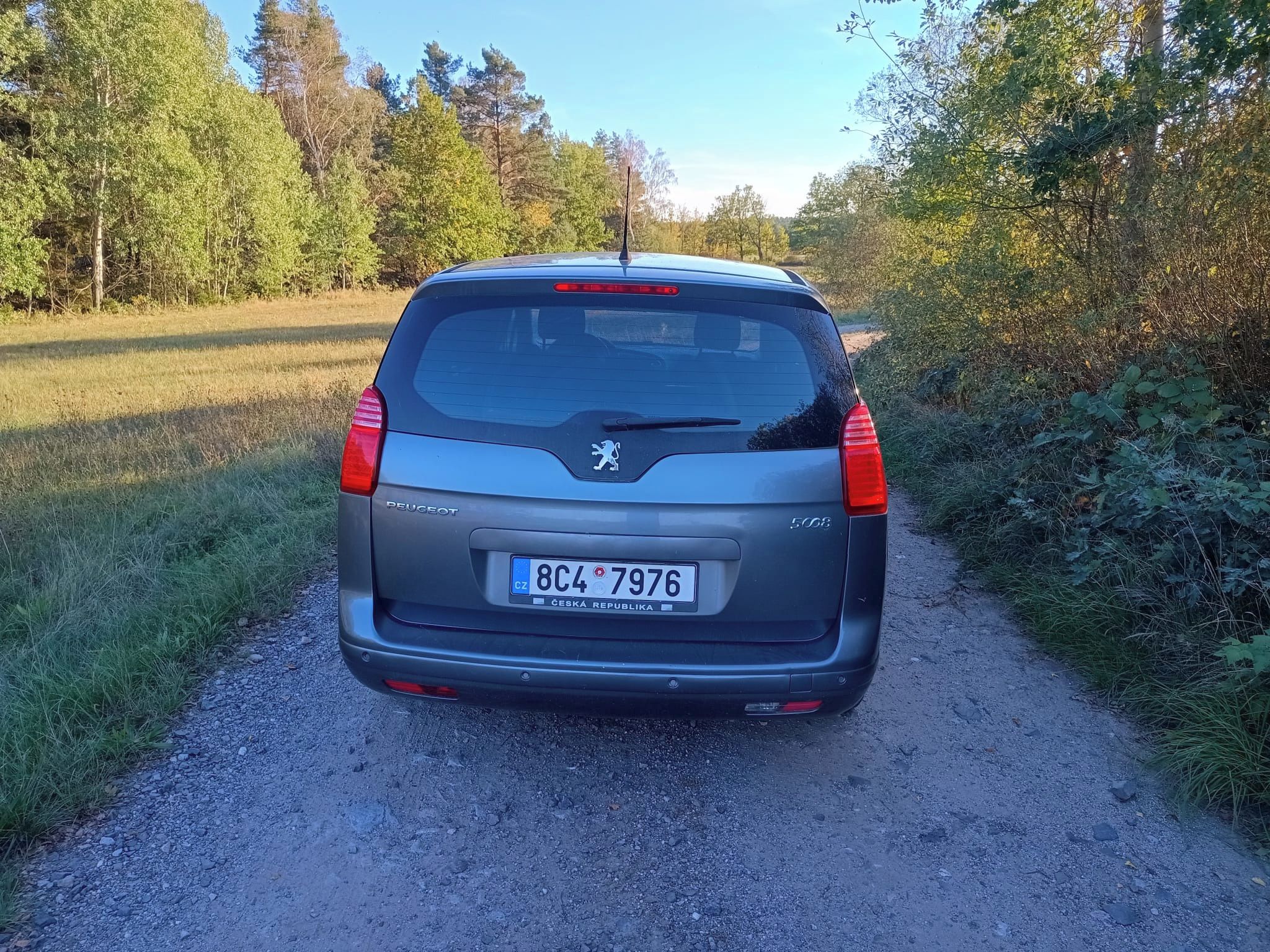 Peugeot 5008, PEUGEOT 5008 1,6HDI - fotka 4