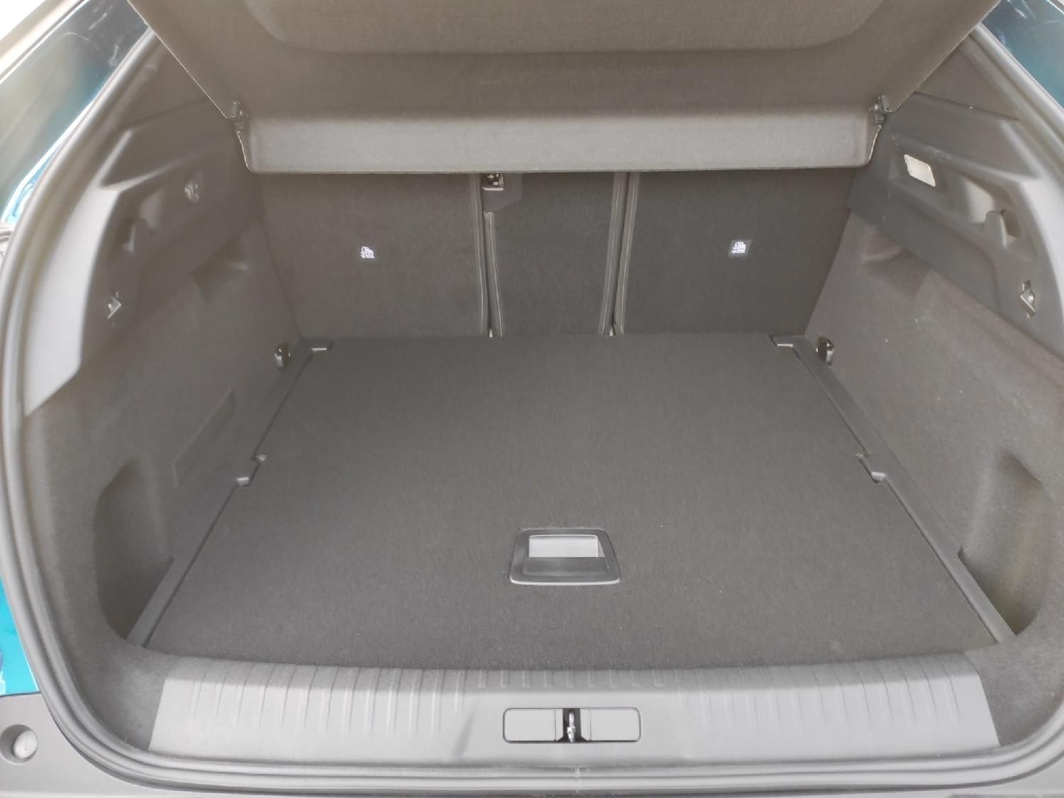 Peugeot 3008, BUSINESS 1.2 145k celoročky - fotka 6