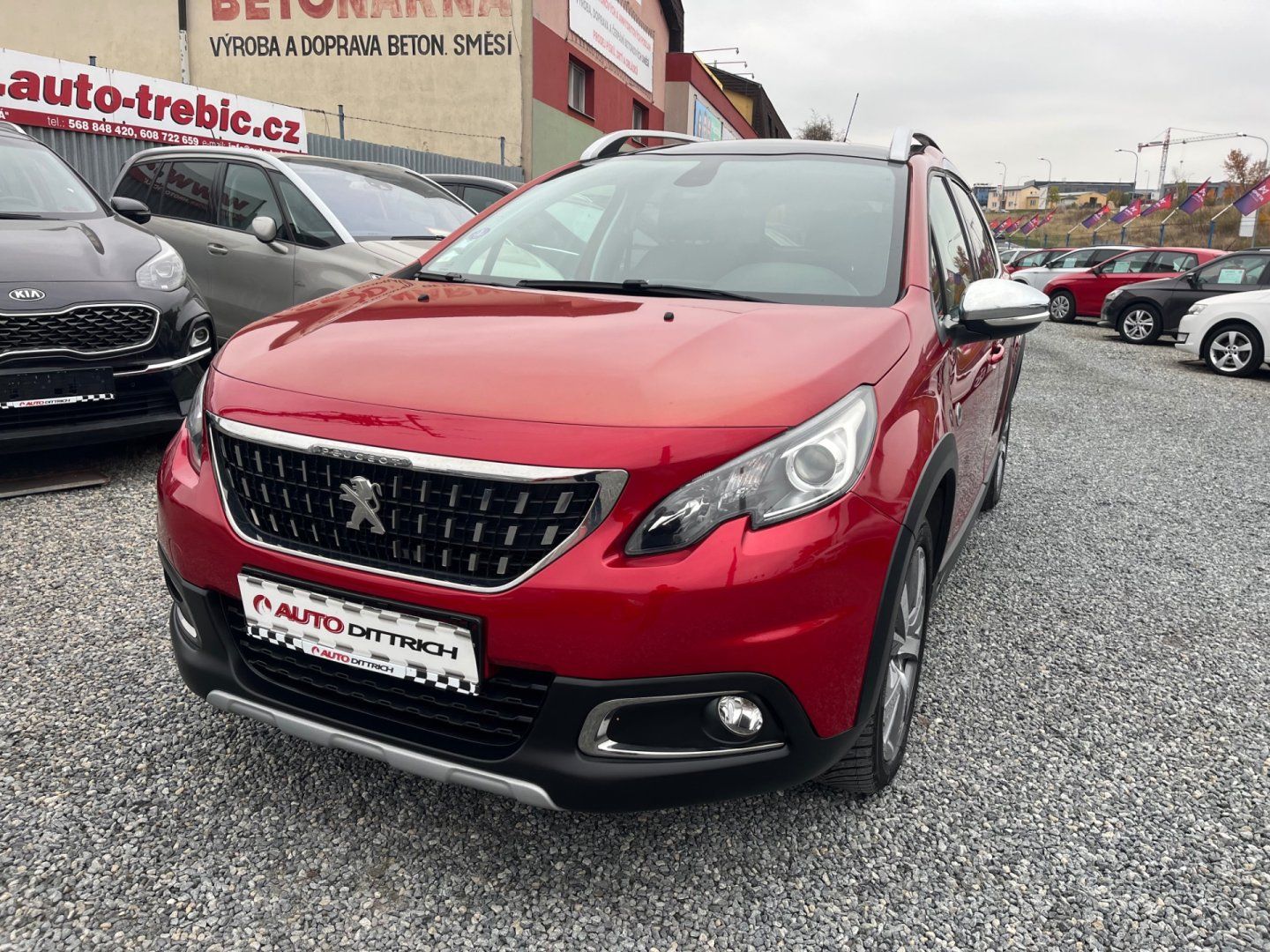 Peugeot 2008, 1.2 PT ALLURE - fotka 2
