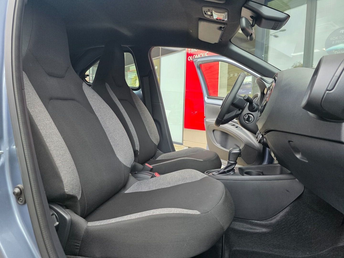 Toyota Aygo, 1.0 CVT Comfort TOP - fotka 6