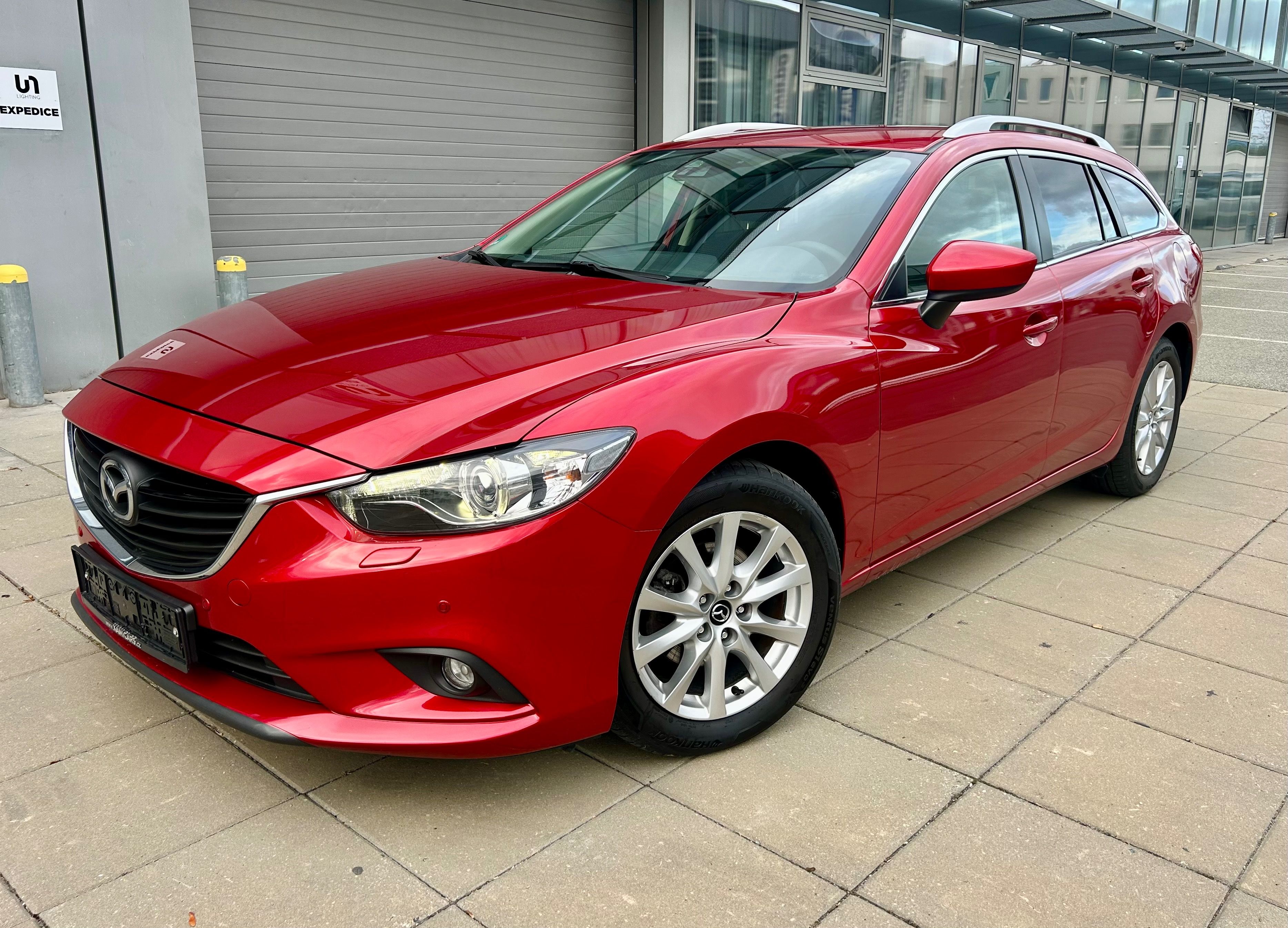 Mazda 6, 2.0 121KW XENON-TAŽNÉ-1Majitel - fotka 2