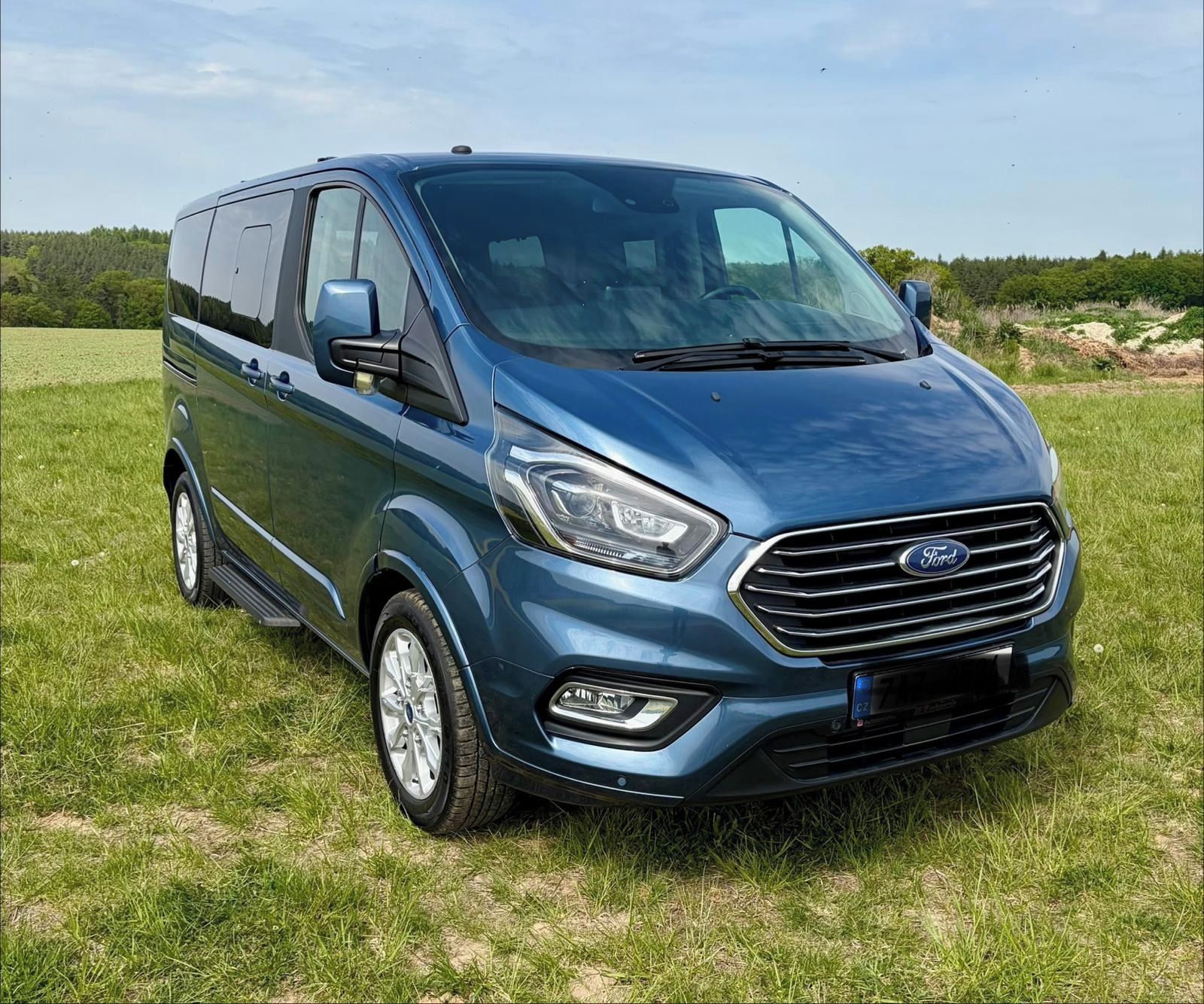 Ford Tourneo Custom, 2.0 TDCi ,8míst, servisováno