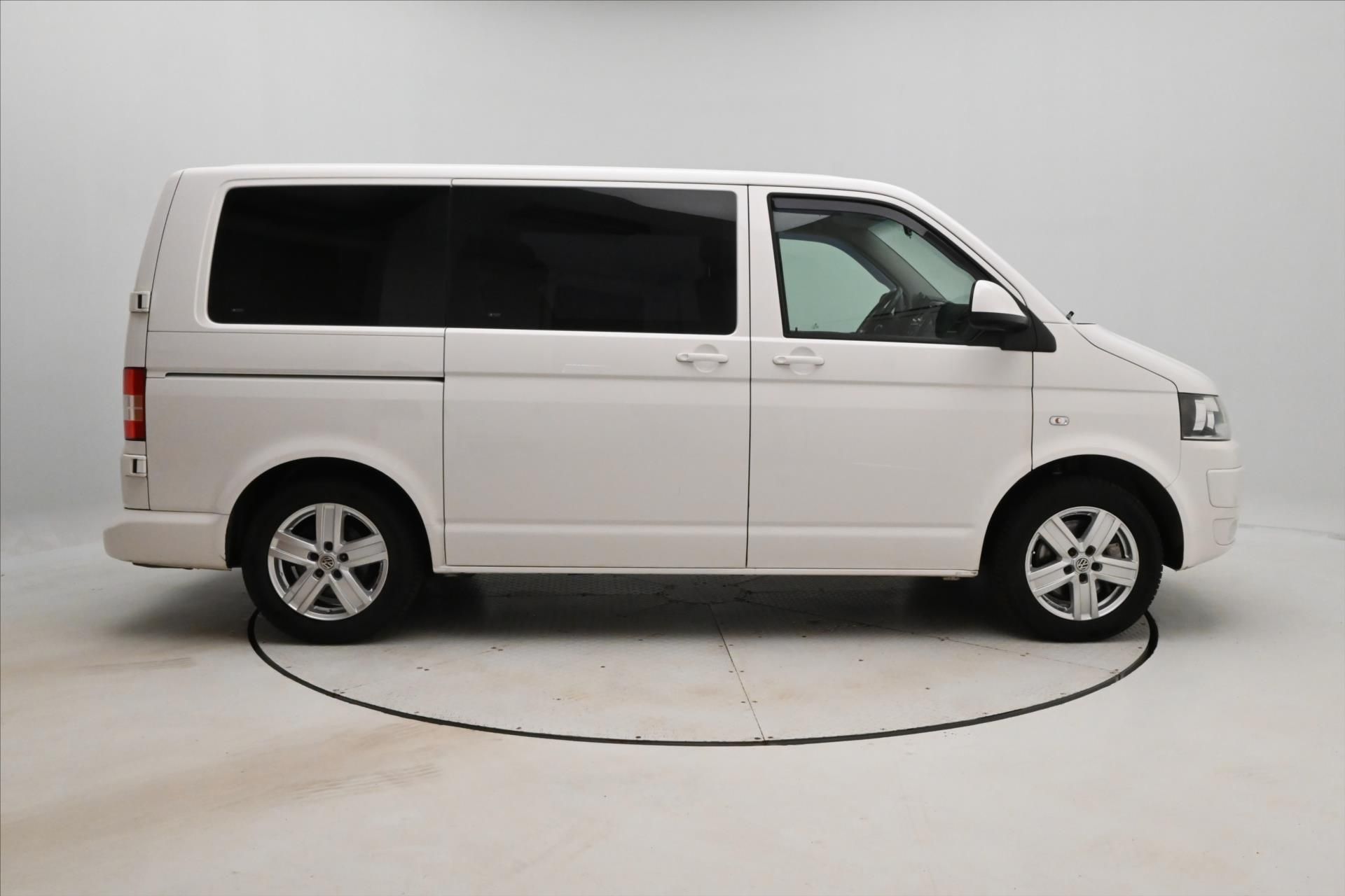 Volkswagen Caravelle, 2,0 TDI 132kW Manuál Tažné Zár - fotka 4