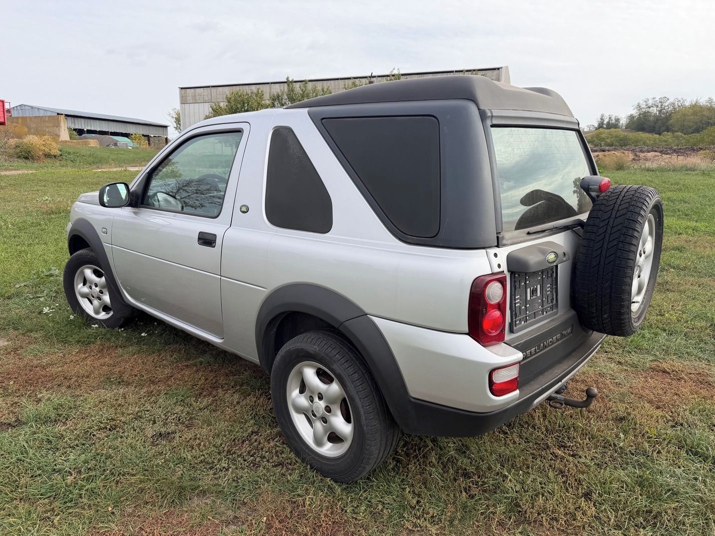 Land Rover Freelander, 2.0 TD4, PĚKNÝ STAV, TAŽNÉ - fotka 4