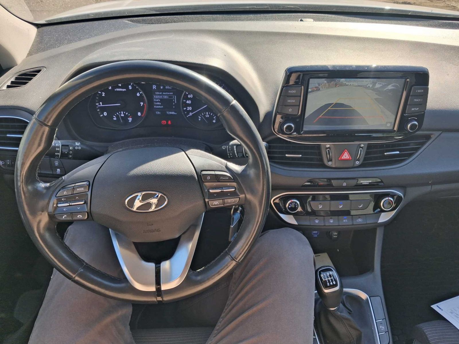 Hyundai i30, 1.5 DPI, Comfort, ČR,1.maj - fotka 3