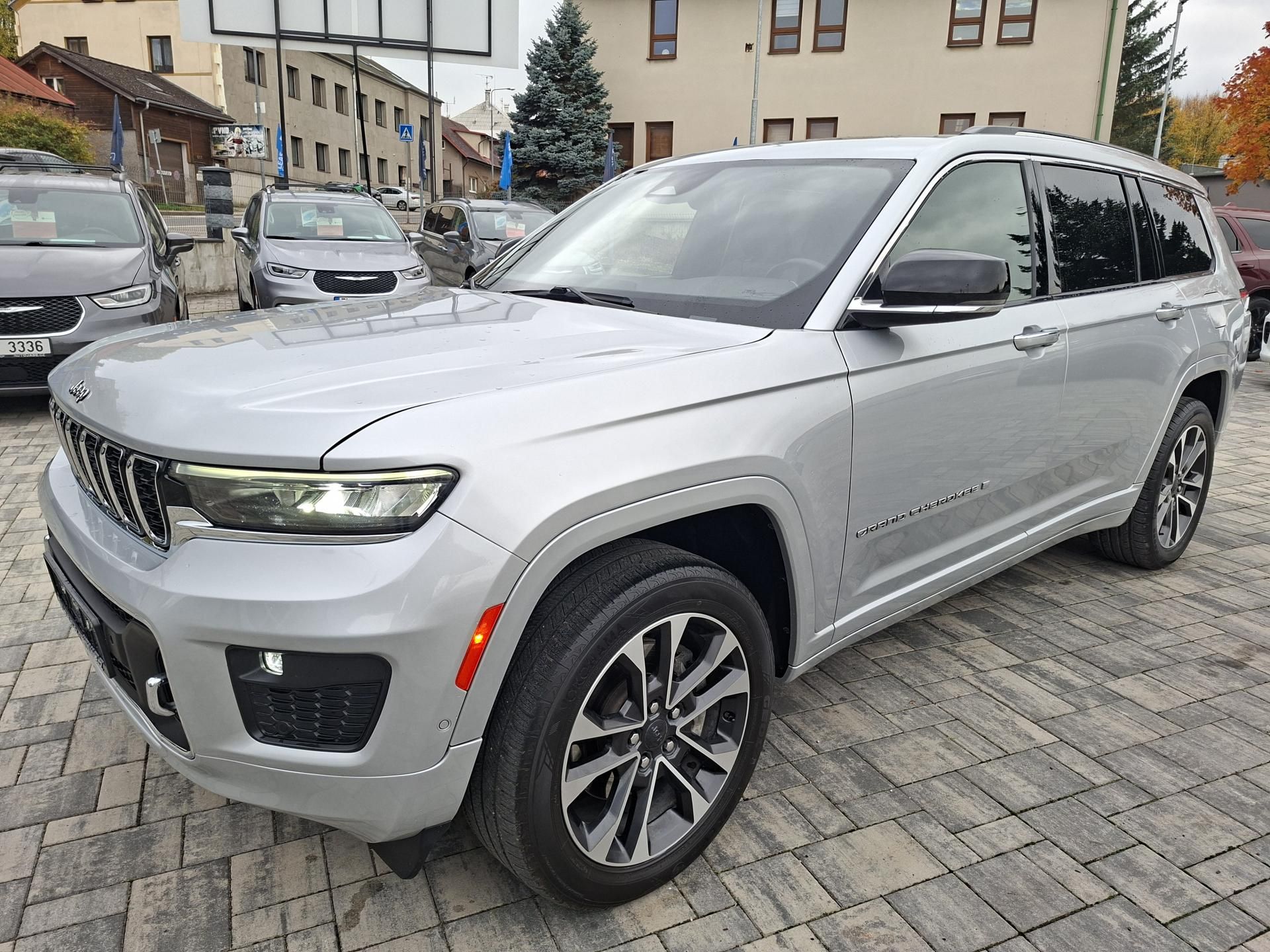 Jeep Grand Cherokee, 3,6LV6 4X4 LONG OVERLAND 6míst - fotka 3