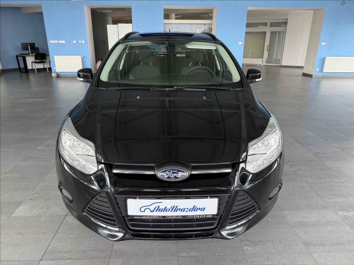 Ford Focus, 1,6   TDCi 70kW,TREND,SERVISKA - fotka 2