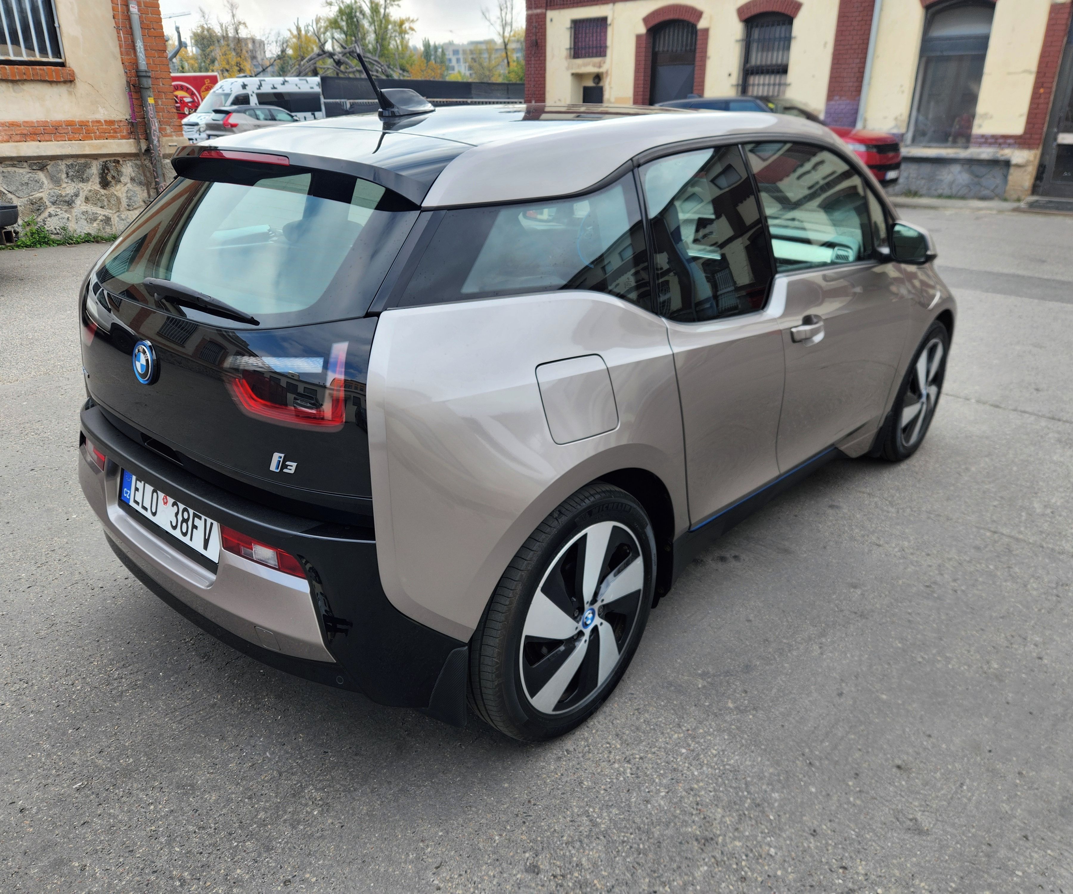 BMW i3, I3*REX*HYBRID*LED*VELKÁ*NAVI - fotka 5
