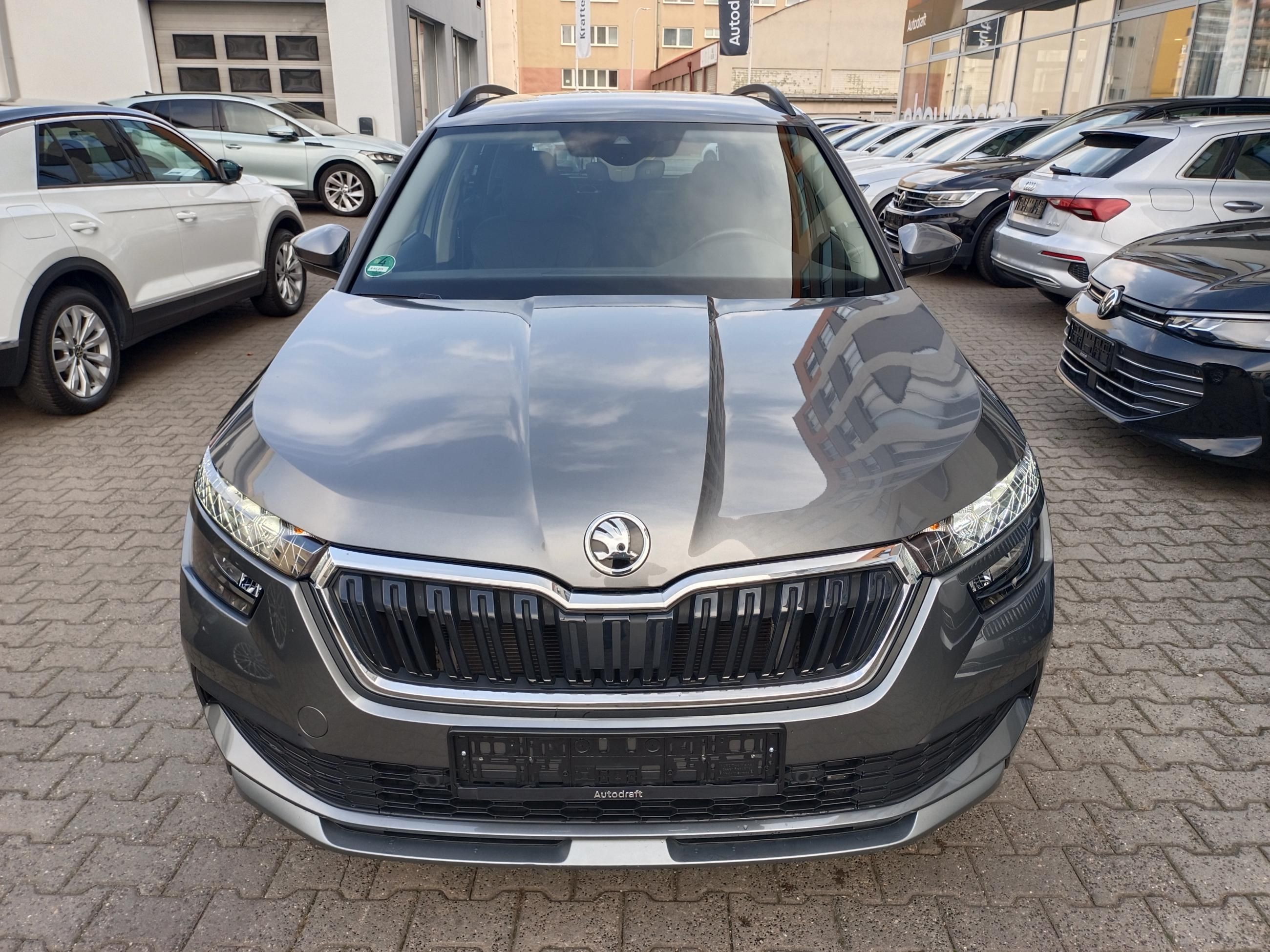 Škoda Kamiq, 1.0 TSI 81kW Manuál / Tažné - fotka 2