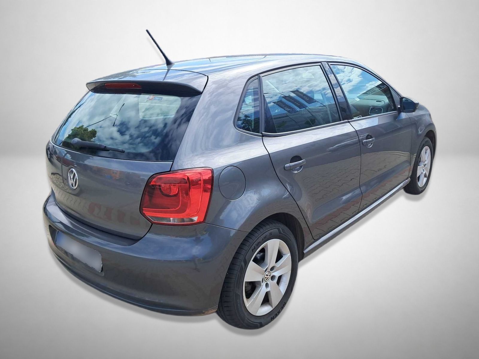 Volkswagen Polo, 1.4, Klima, El. okna - fotka 2
