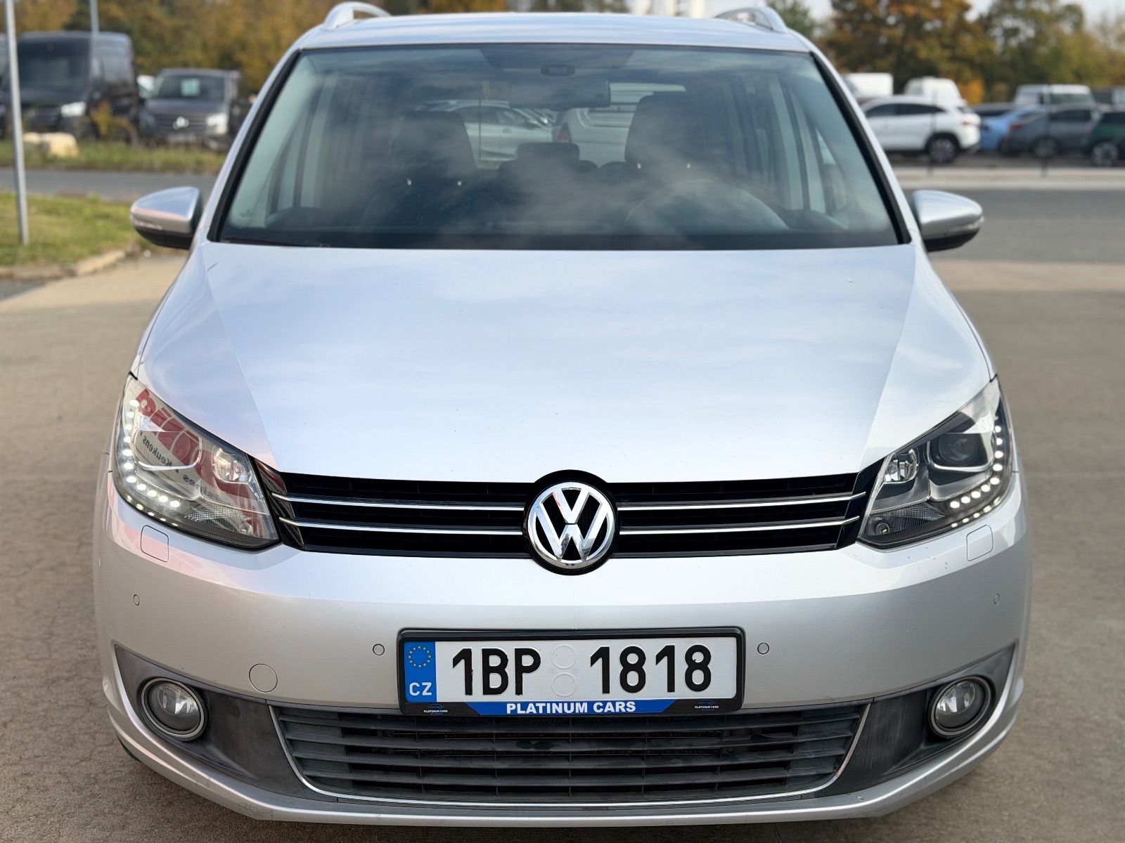 Volkswagen Touran - fotka 2