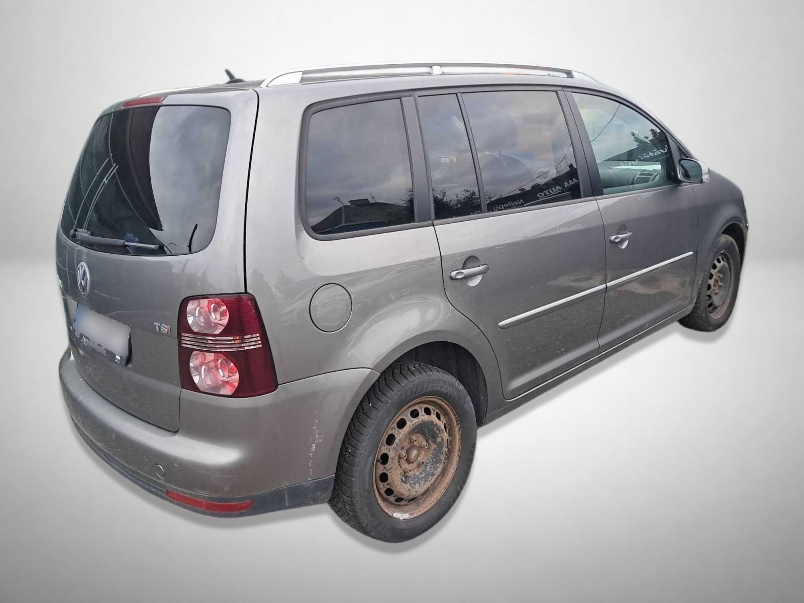 Volkswagen Touran, 1.4 TSI, 7 míst, Serv.kniha - fotka 2