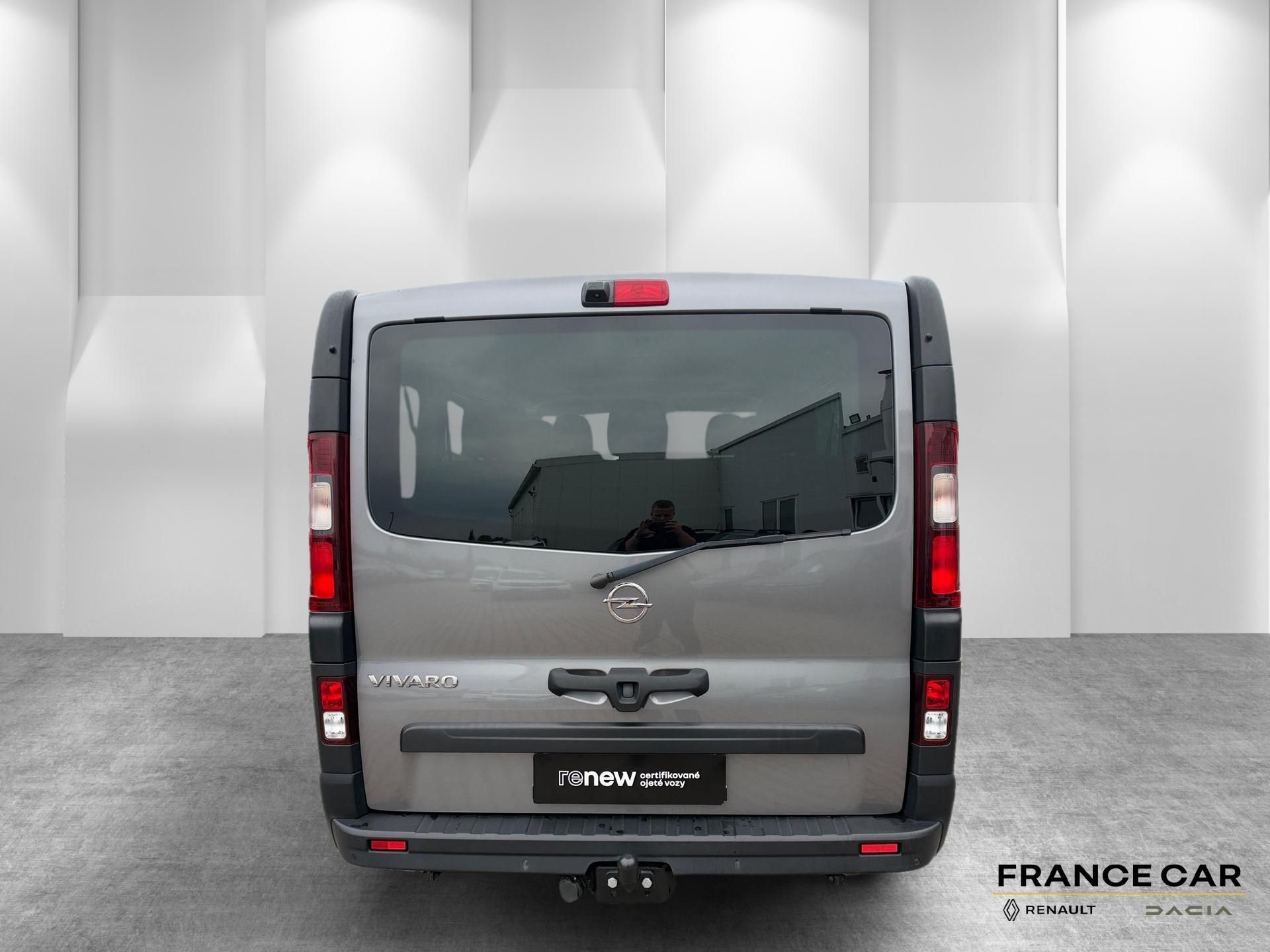 Opel Vivaro, 1,6 CDTi 89 kW 9 míst - fotka 6