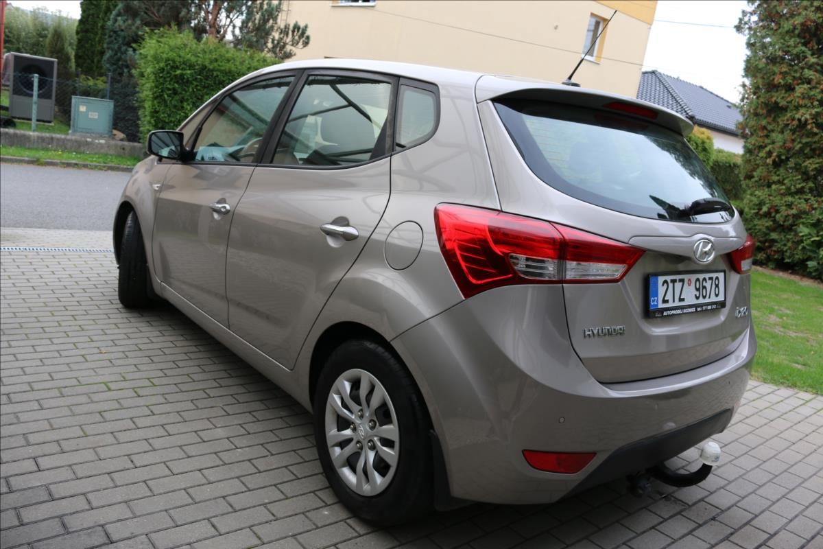Hyundai ix20, 1,6 91kW,1 majitel ČR,Tažné - fotka 6