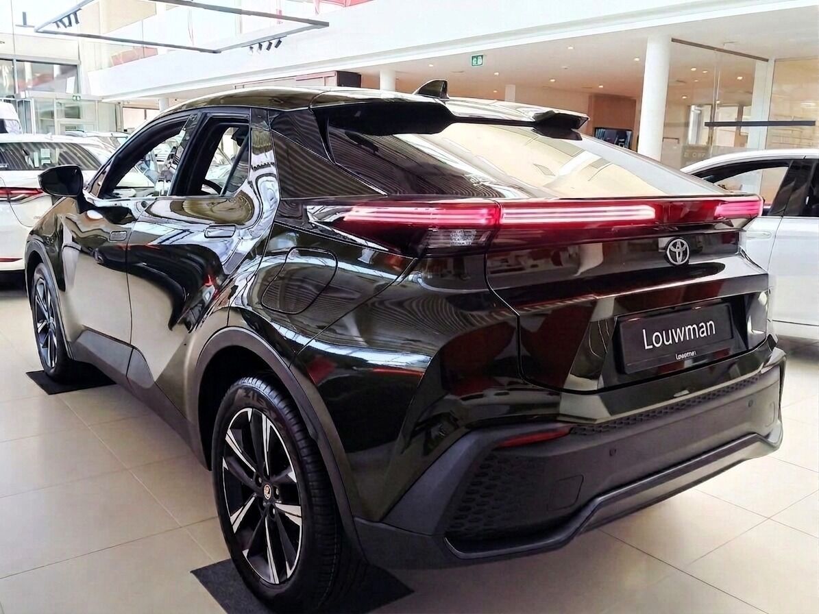 Toyota C-HR, 1,8 Style HEV CVT - fotka 4