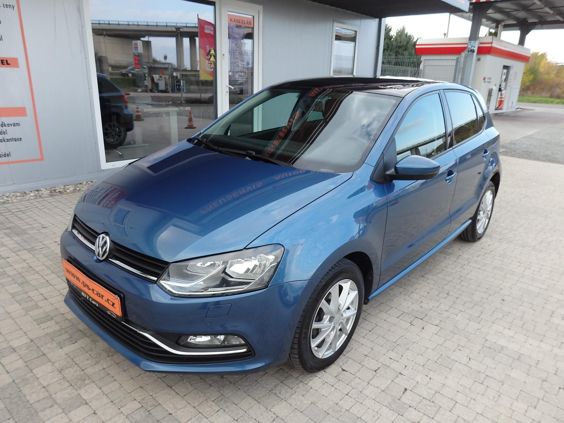 Volkswagen Polo, 1.2 TSI COMFORTLINE, PANORAMA - fotka 2