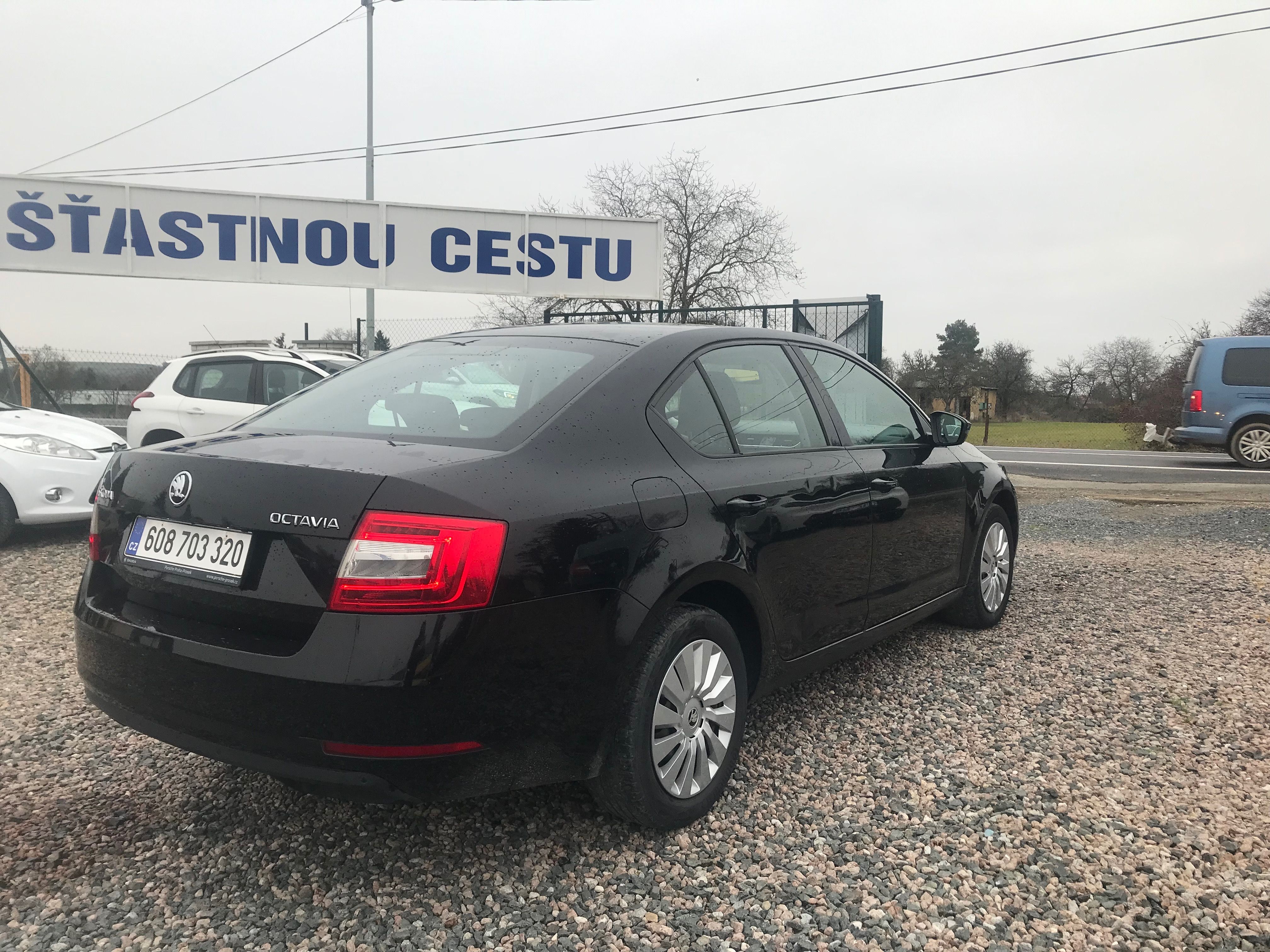 Škoda Octavia, 1.6 TDI 85 KW,TEMPOMAT,KLIMA - fotka 5