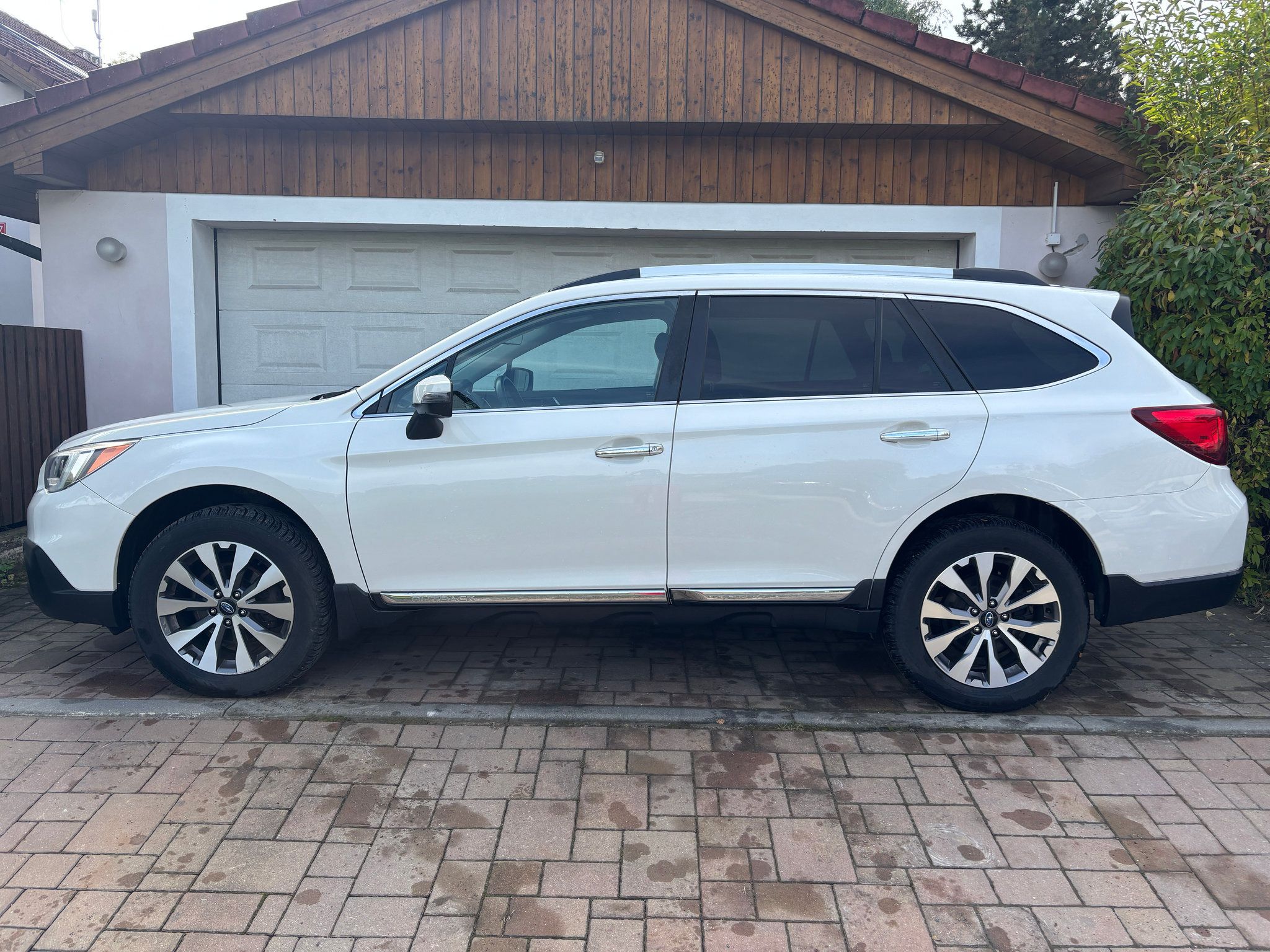 Subaru Outback, Outback 2.5i AWD, nízké km - fotka 5