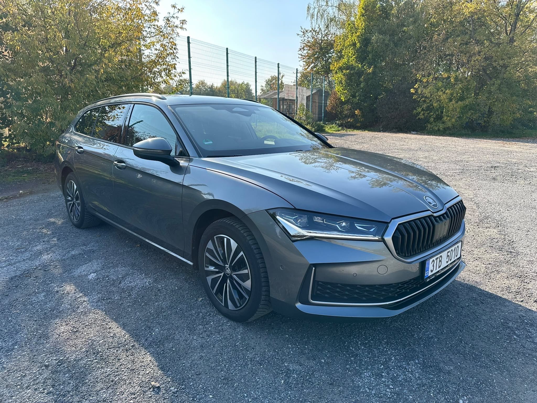 Škoda Superb, 1.5 TSI, DSG, tažné - fotka 6