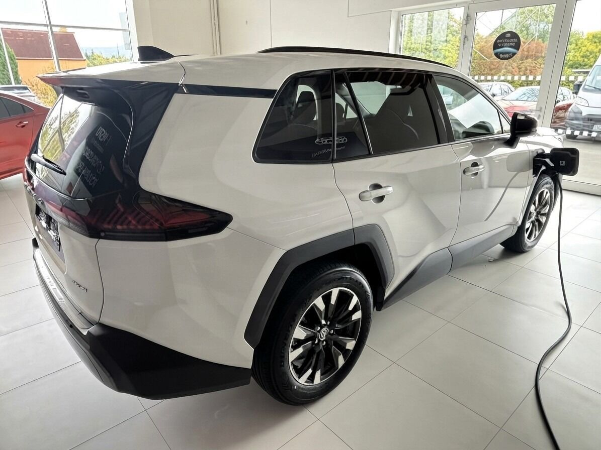 Toyota Rav4, 2,5 Comfort Business AWD PHEV - fotka 6