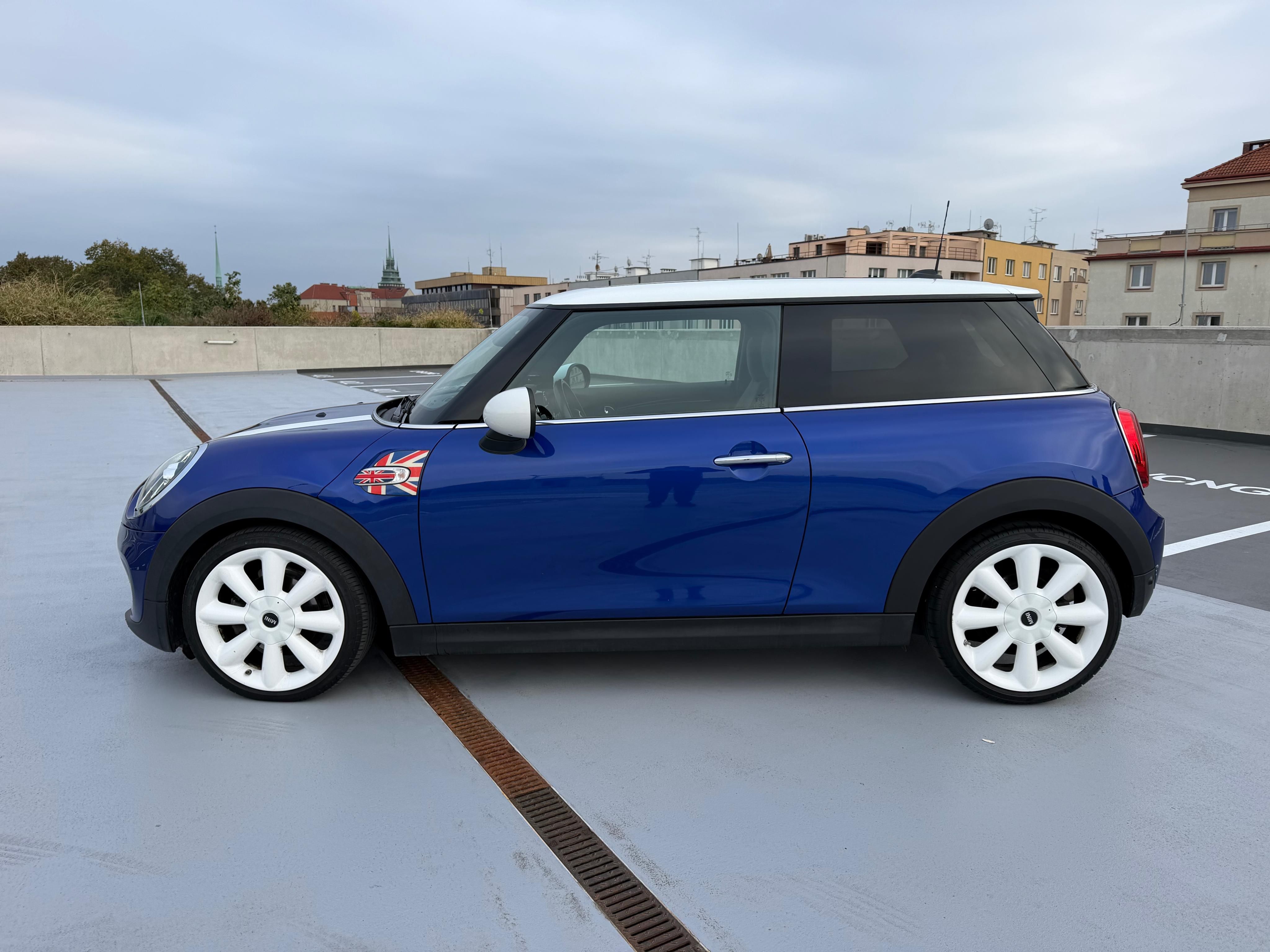 Mini Cooper, LED*Navi*Pano*HIFI H&K*1.maj - fotka 3