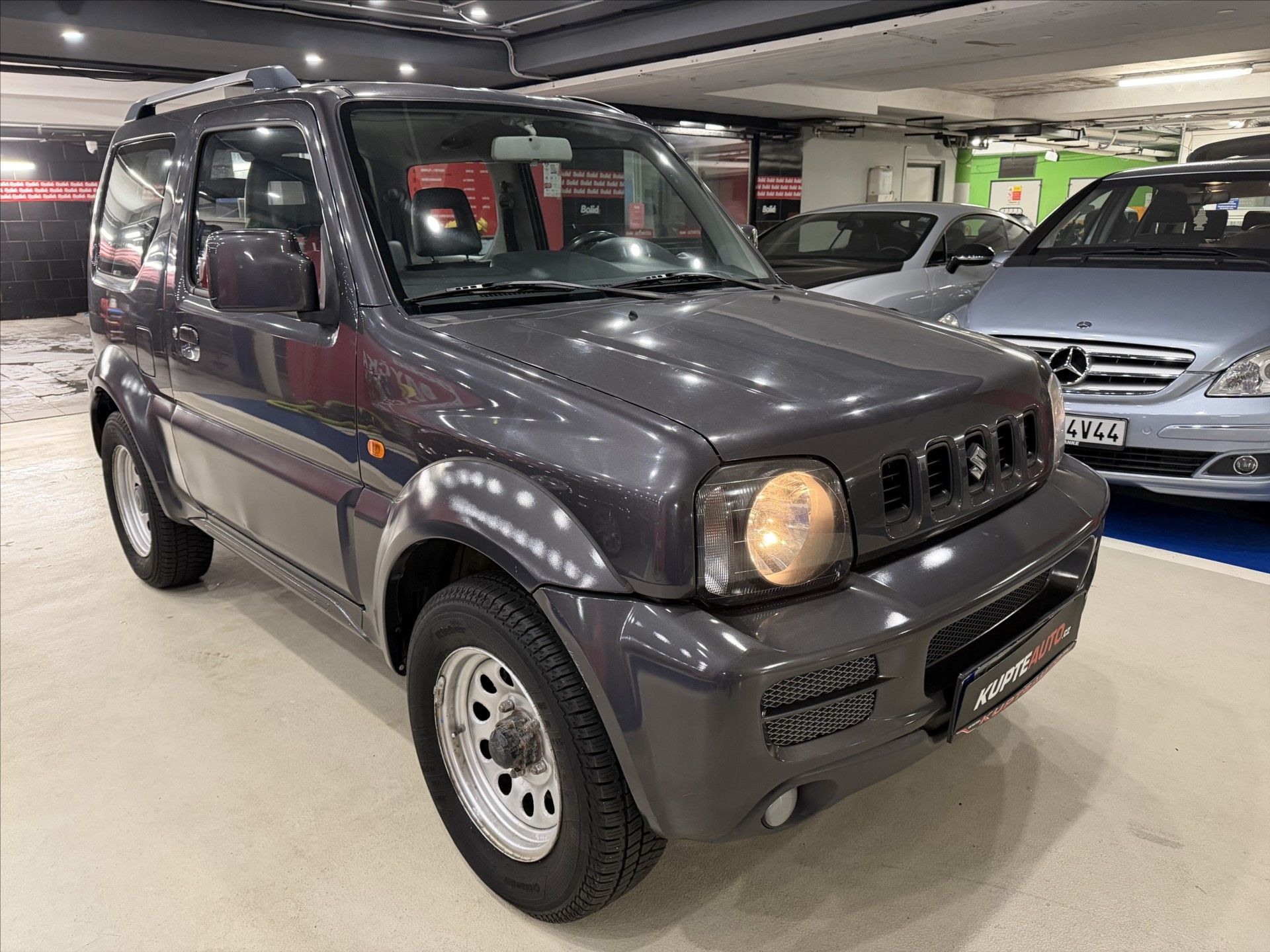 Suzuki Jimny, 1,3 i - 4X4 - KLIMA - STYLE - fotka 2