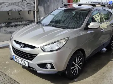 Hyundai ix35, Hyundai IX35 4x4 135kW automat