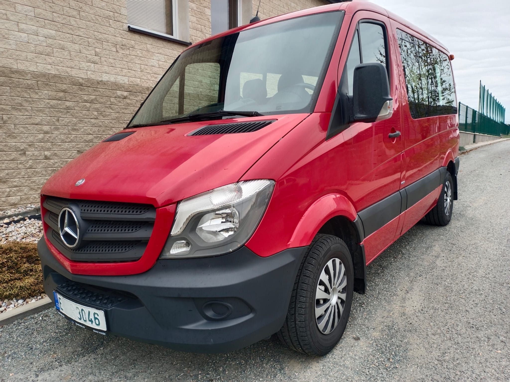 Mercedes-Benz Sprinter, 216 CDI , 9 míst , 120kw