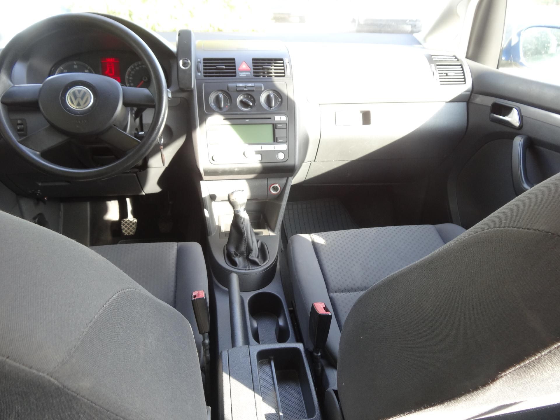 Volkswagen Touran, 1.9 TDi Taž.zař. Plná nádrž - fotka 3