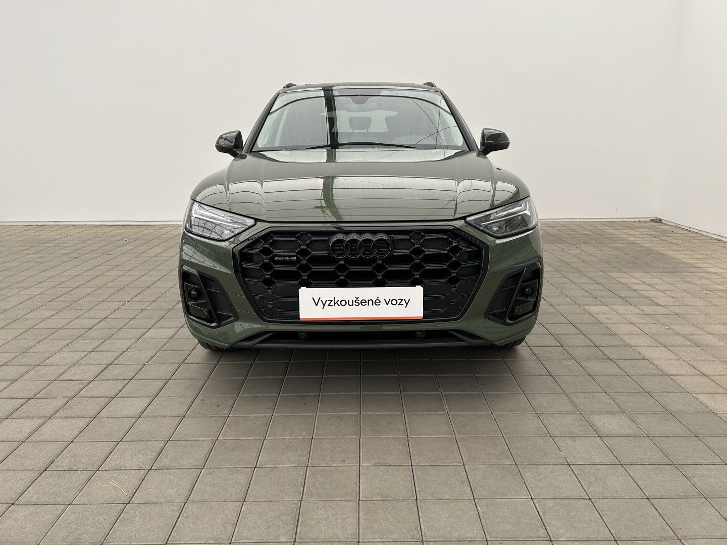 Audi Q5, 2.0TSI 150kW 4x4 - fotka 4
