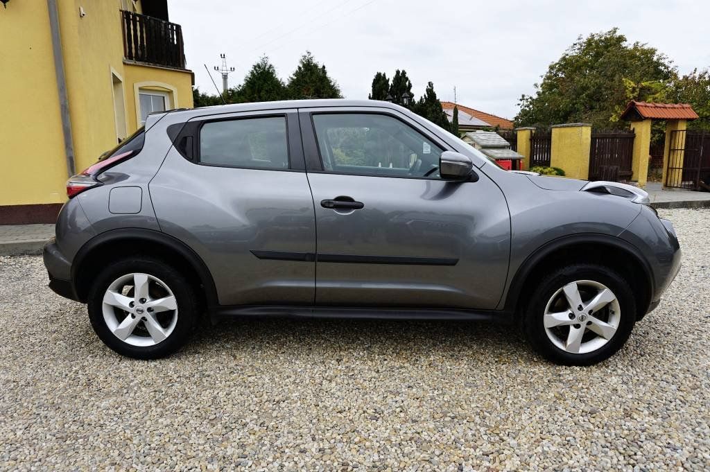 Nissan Juke, 1,6i 69 kW - fotka 3