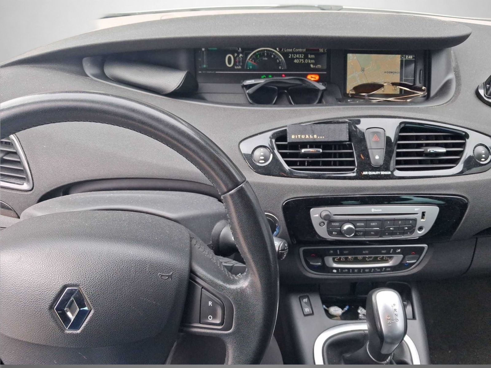 Renault Grand Scénic, 2.0 dCi, Automat, Navi - fotka 2